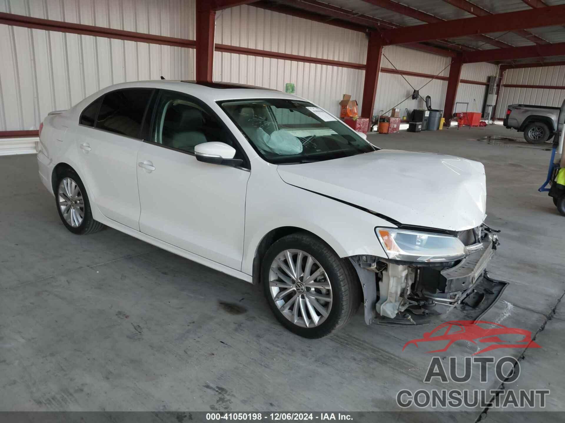 VOLKSWAGEN JETTA 2013 - 3VWLL7AJXDM424399