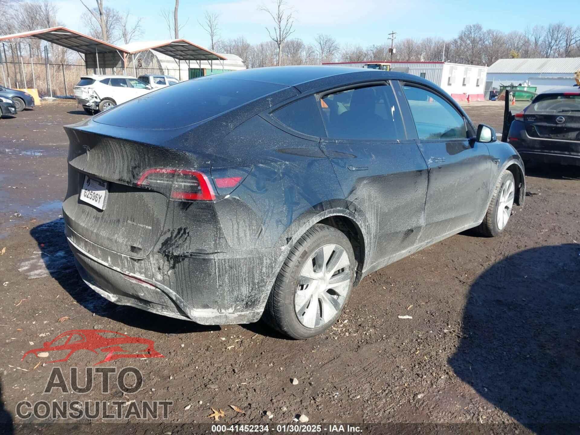 TESLA MODEL Y 2022 - 7SAYGDEE7NF316856