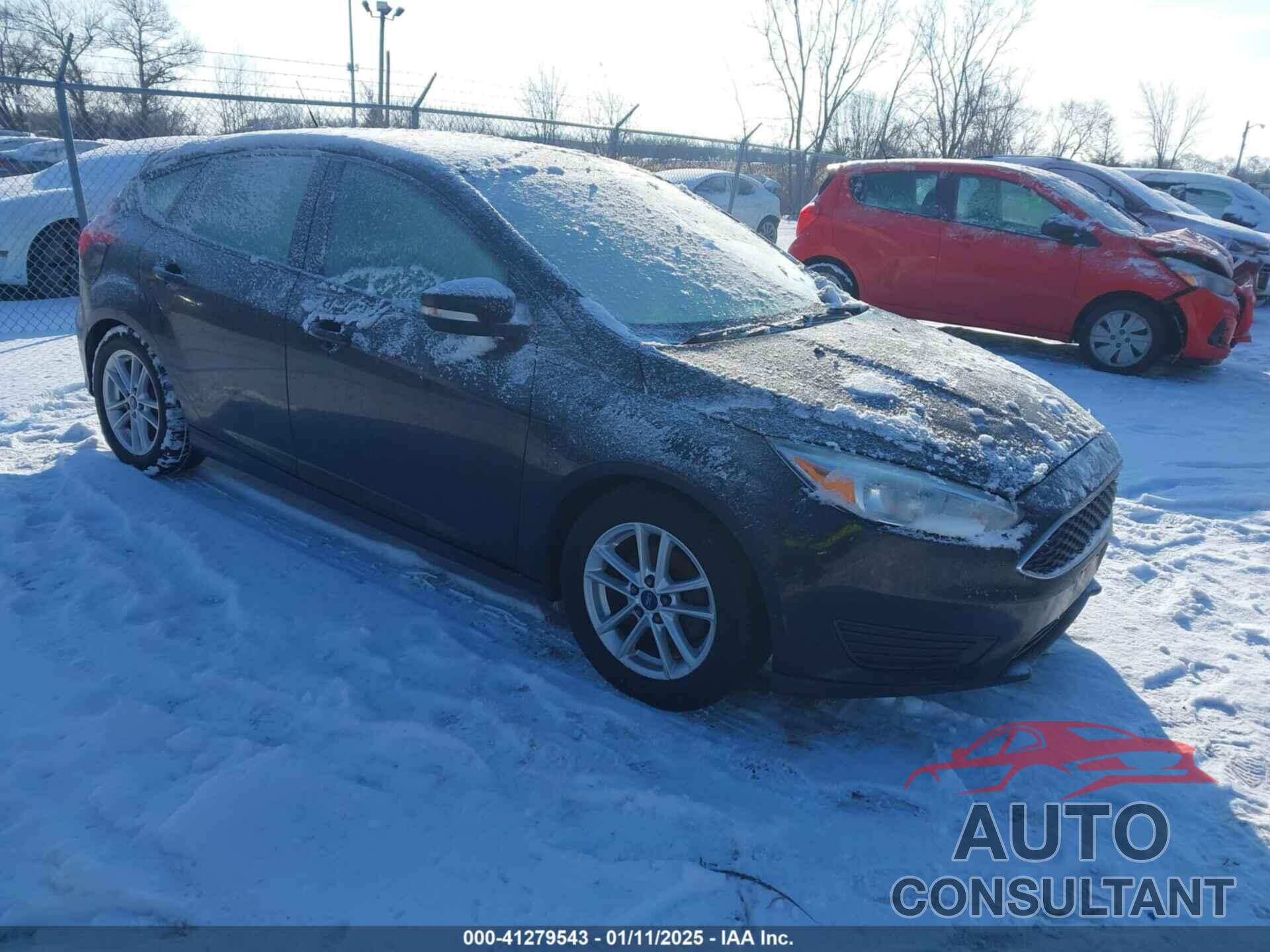 FORD FOCUS 2016 - 1FADP3K2XGL372473