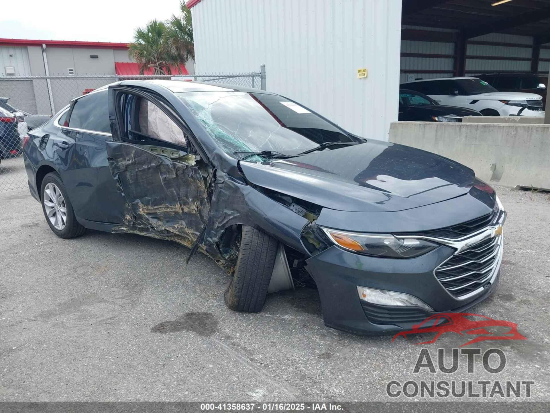 CHEVROLET MALIBU 2021 - 1G1ZD5ST2MF046571