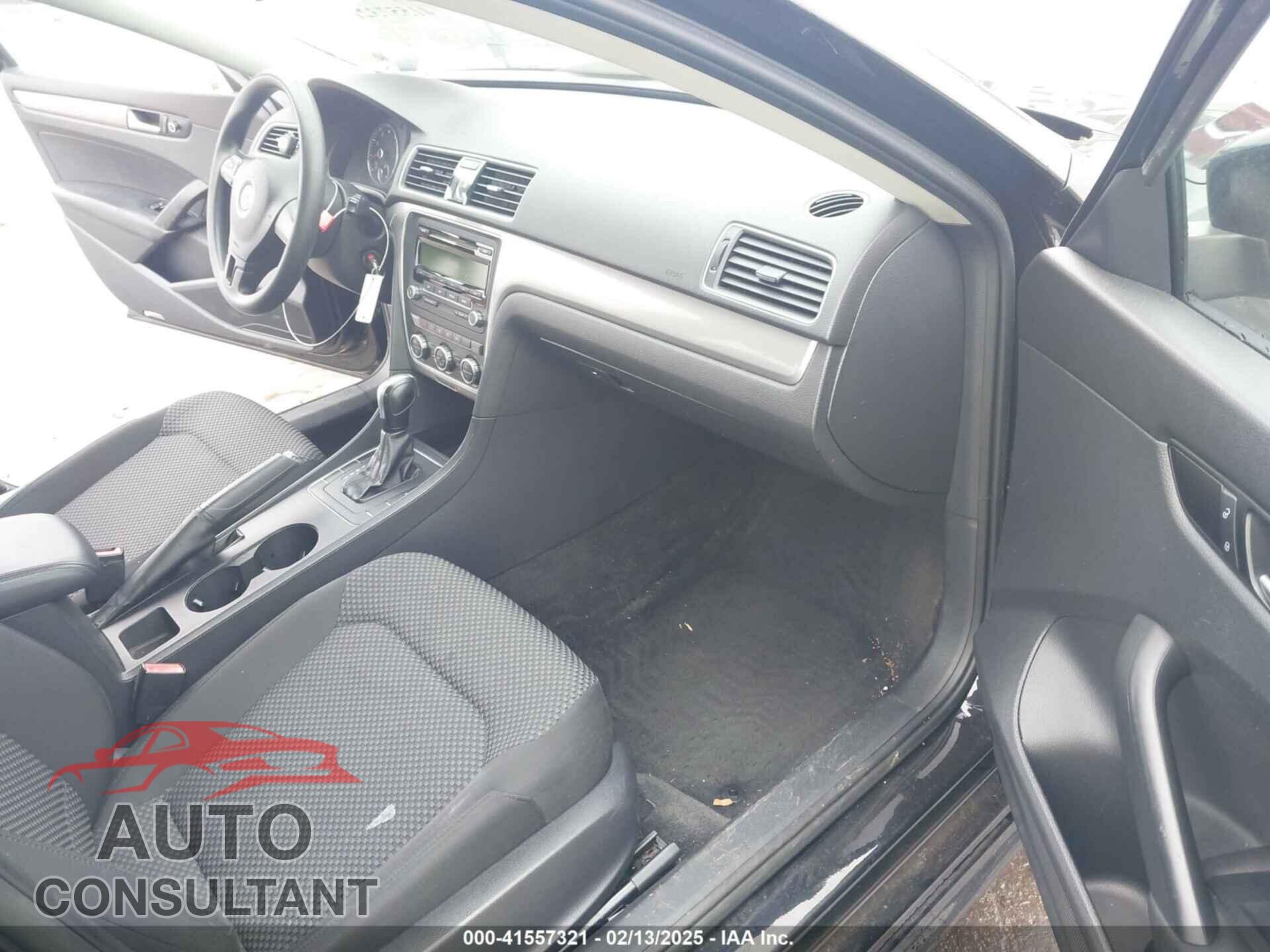VOLKSWAGEN PASSAT 2012 - 1VWAP7A39CC072977