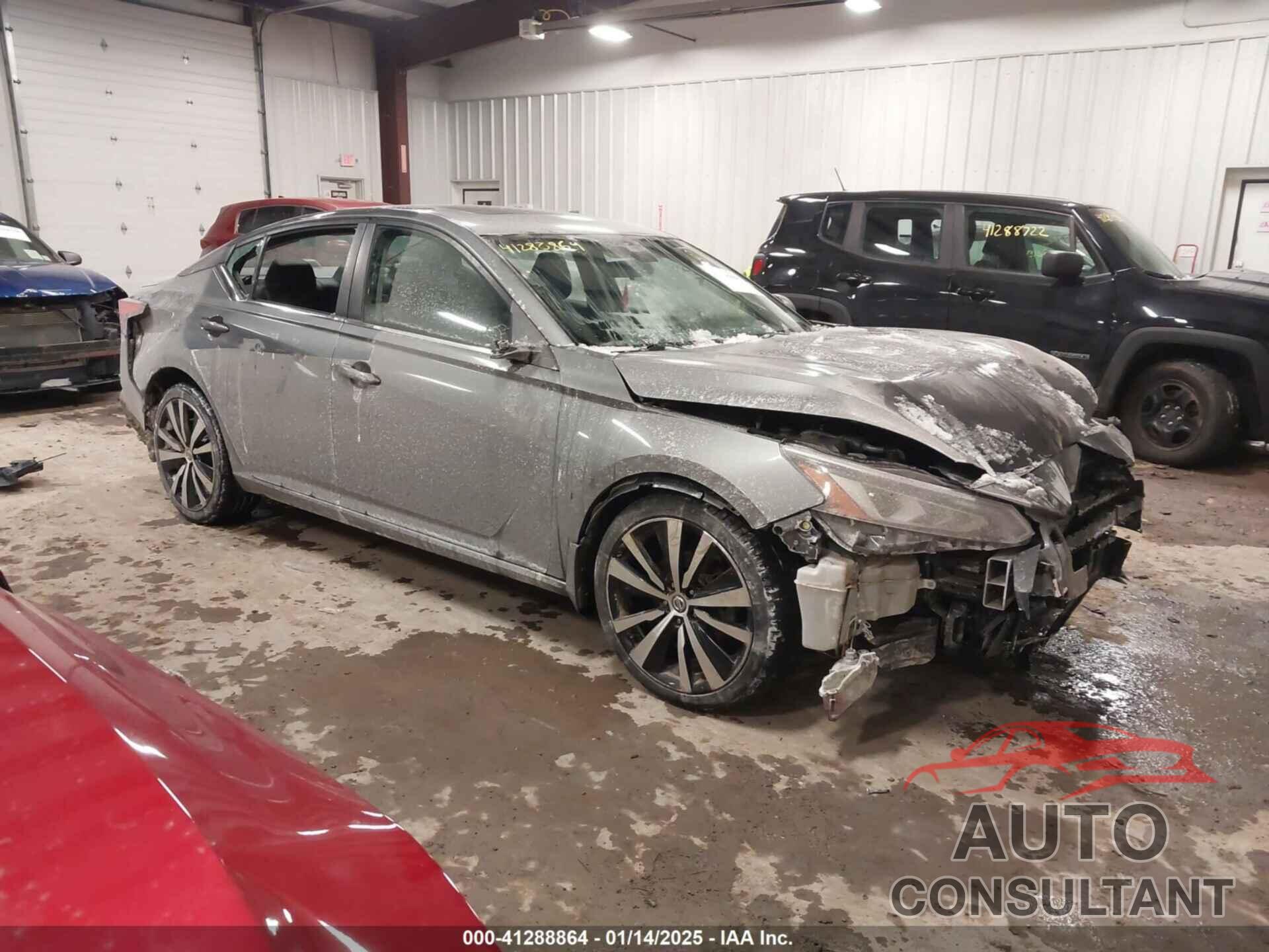 NISSAN ALTIMA 2020 - 1N4BL4CW1LC172408