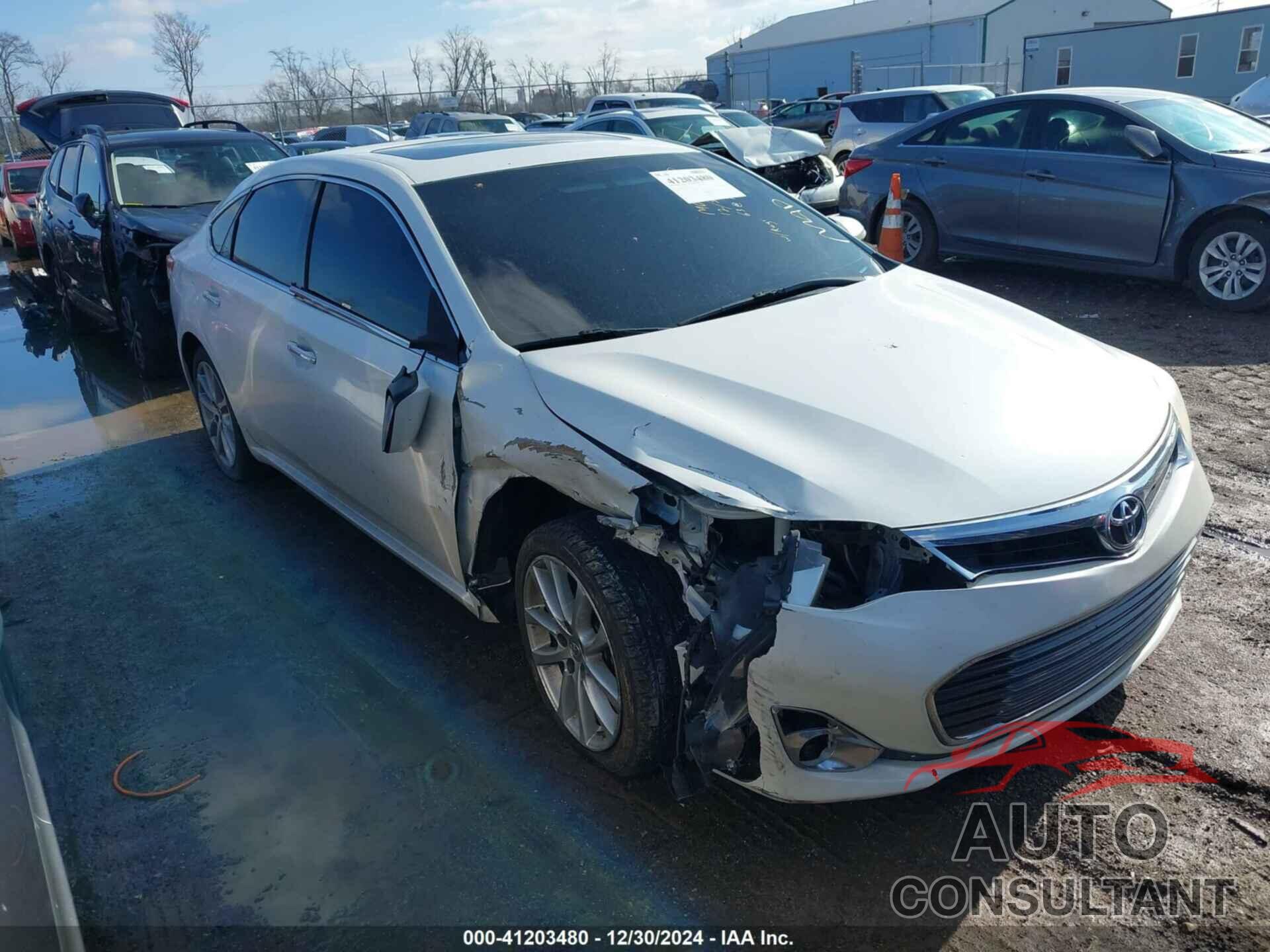 TOYOTA AVALON 2013 - 4T1BK1EB7DU068017