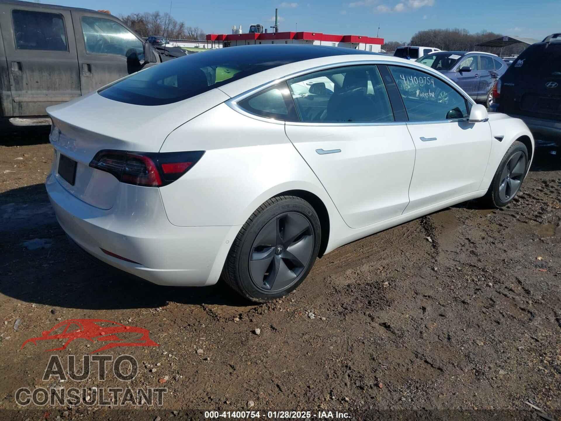 TESLA MODEL 3 2020 - 5YJ3E1EA3LF706861
