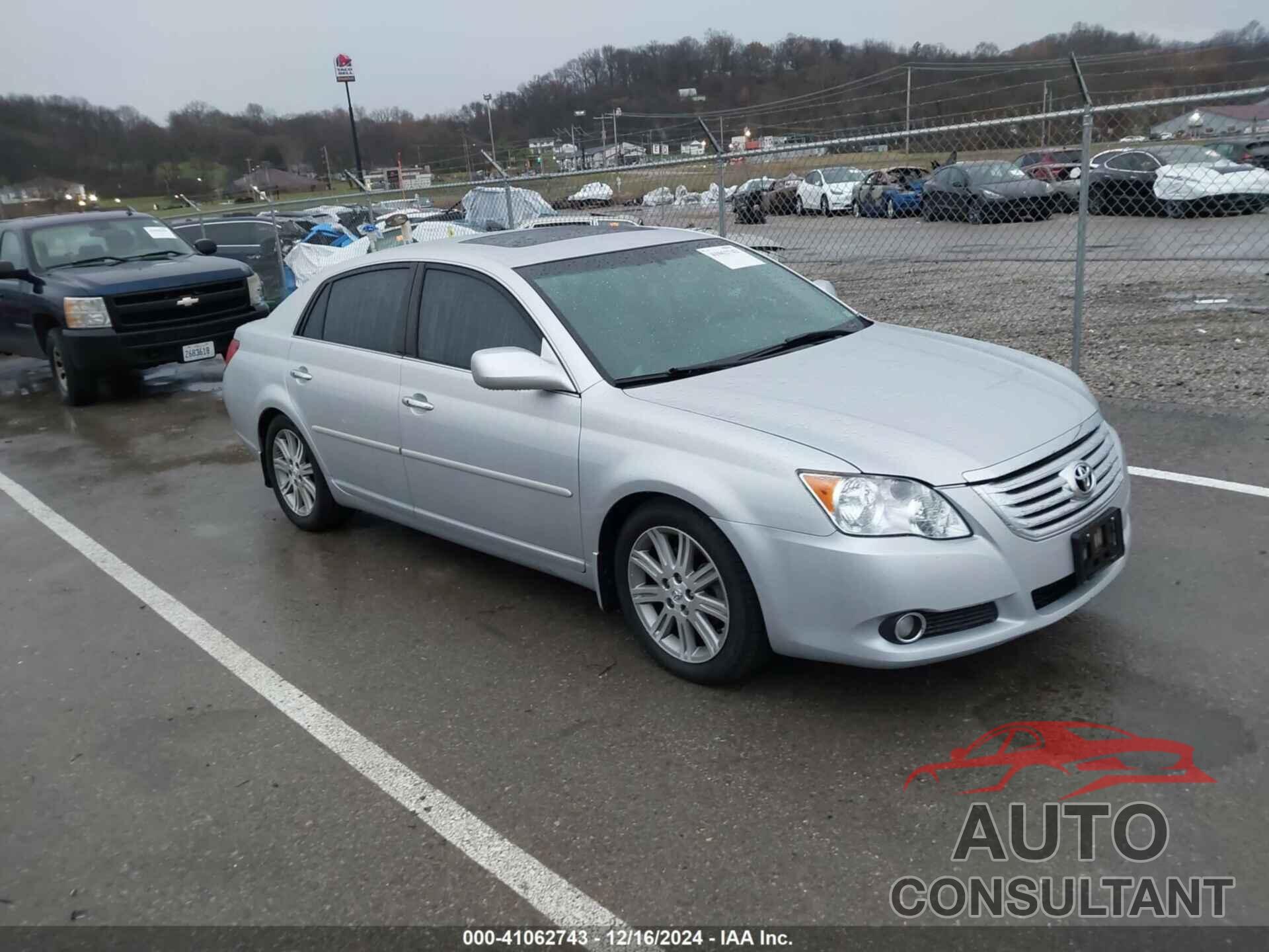TOYOTA AVALON 2010 - 4T1BK3DB9AU357876