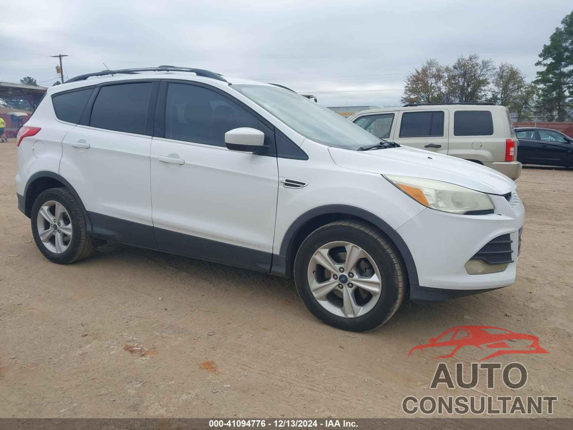 FORD ESCAPE 2013 - 1FMCU0GX0DUC44813