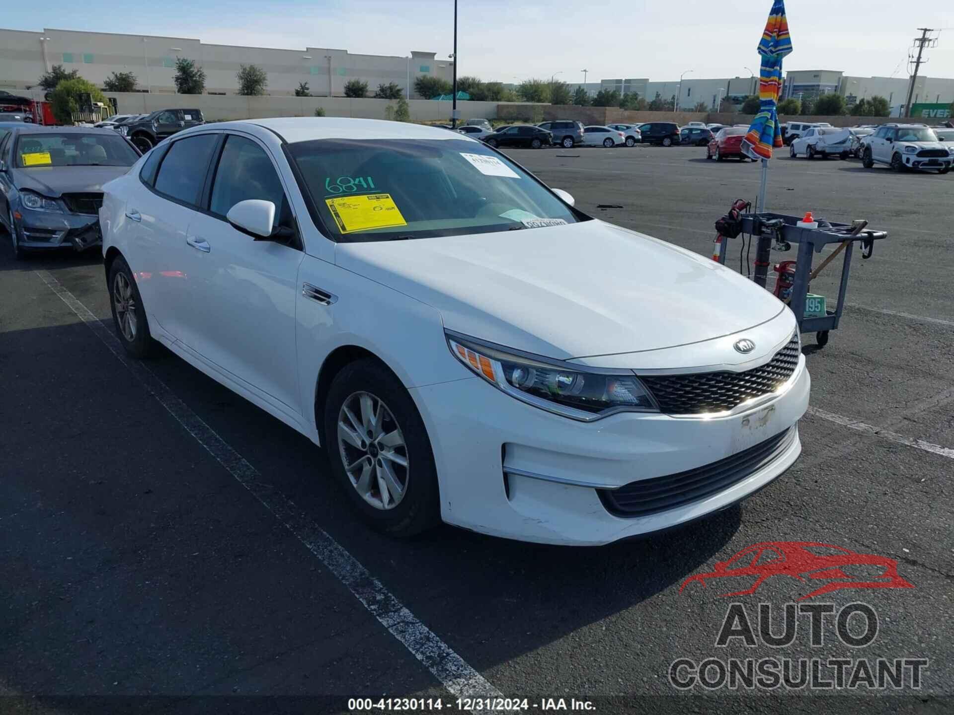 KIA OPTIMA 2018 - 5XXGT4L39JG195325