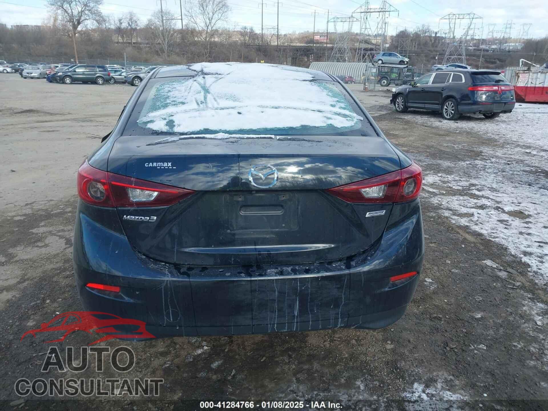 MAZDA MAZDA3 2017 - JM1BN1V75H1105385