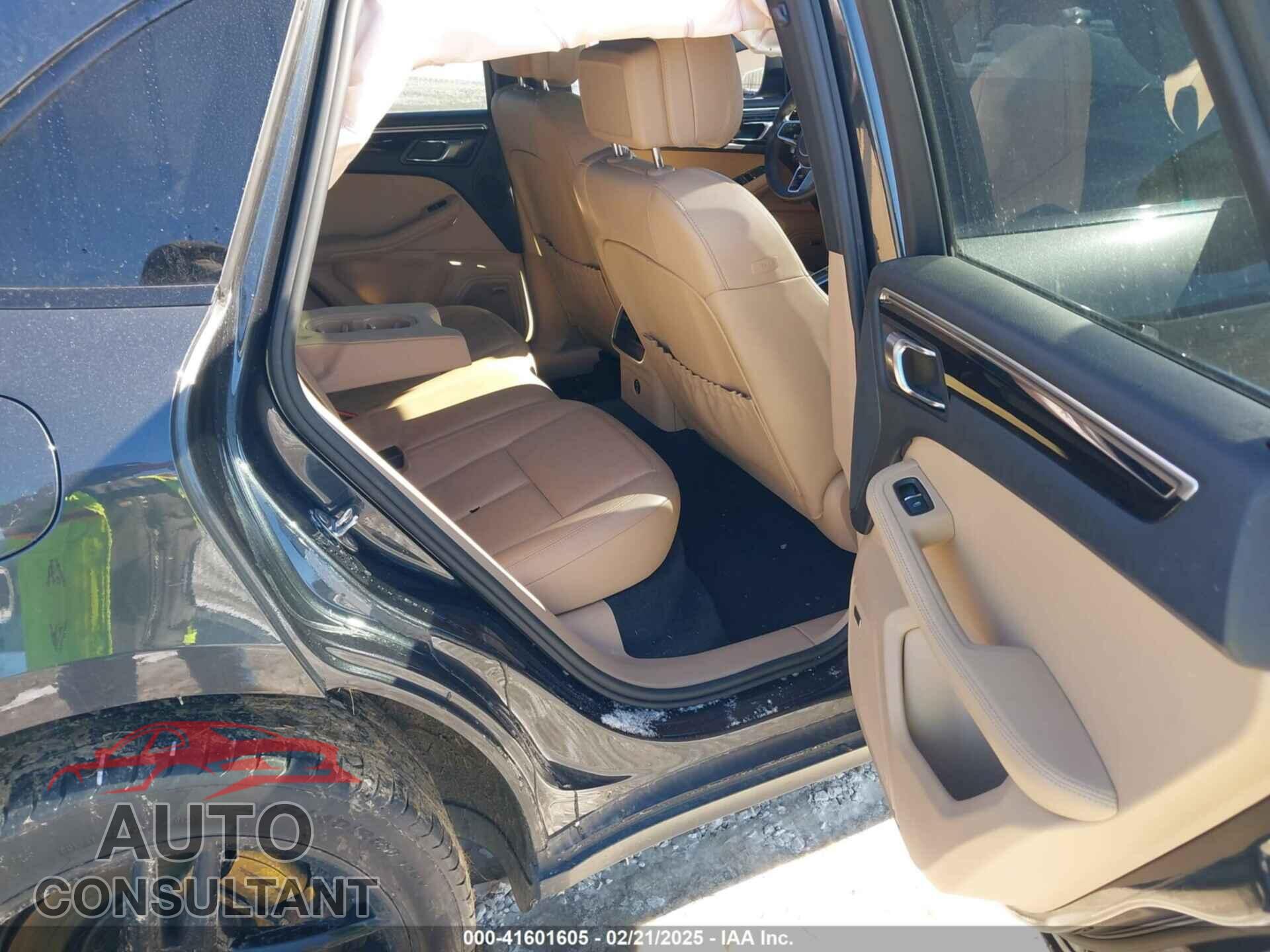 PORSCHE MACAN 2021 - WP1AA2A50MLB06099