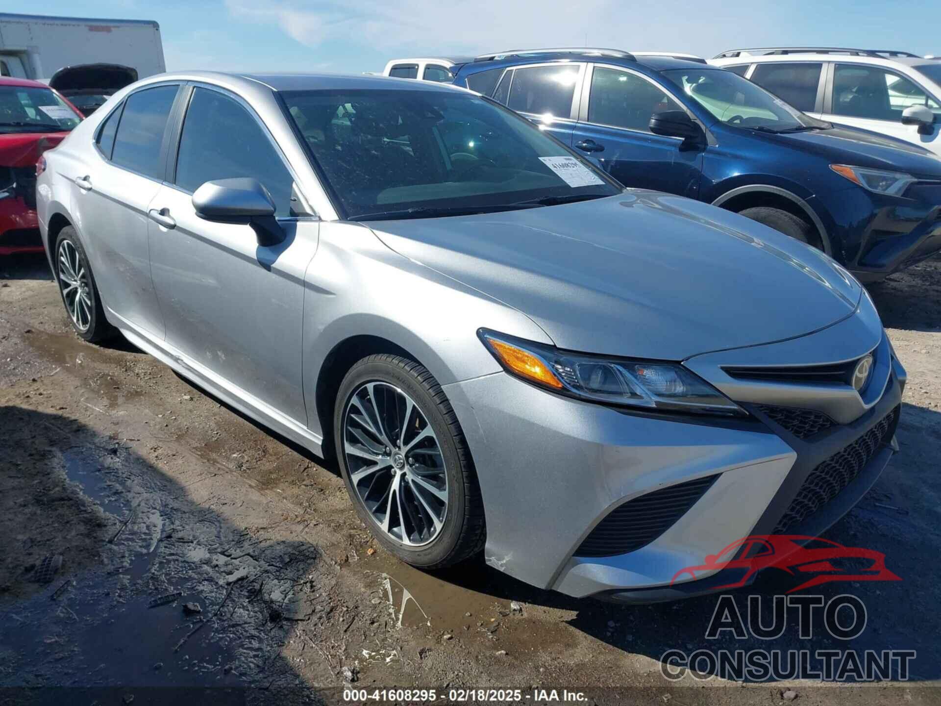 TOYOTA CAMRY 2019 - 4T1B11HK0KU283170