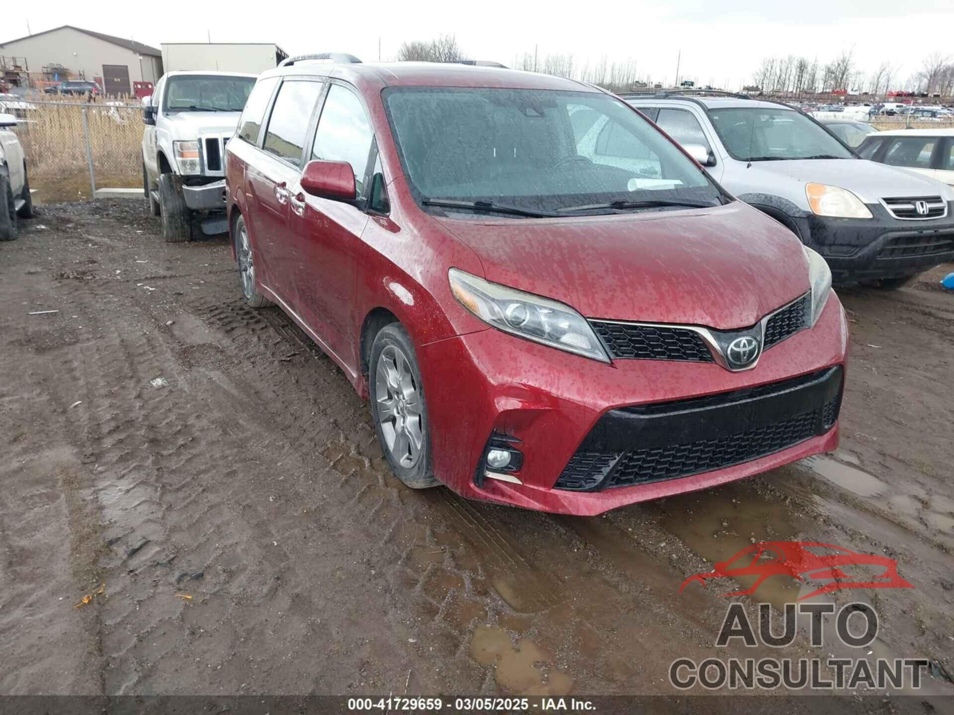 TOYOTA SIENNA 2018 - 5TDXZ3DC0JS952795