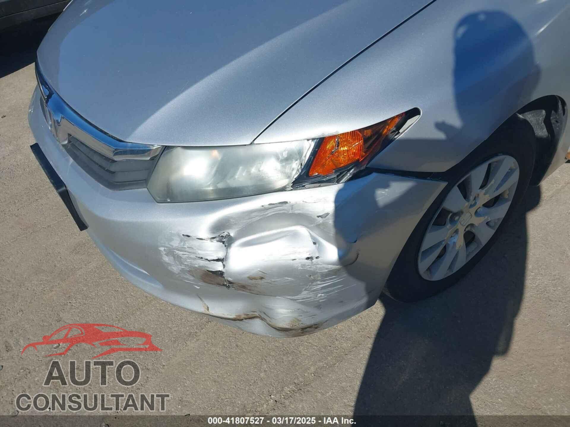 HONDA CIVIC 2012 - 19XFB2F51CE098437