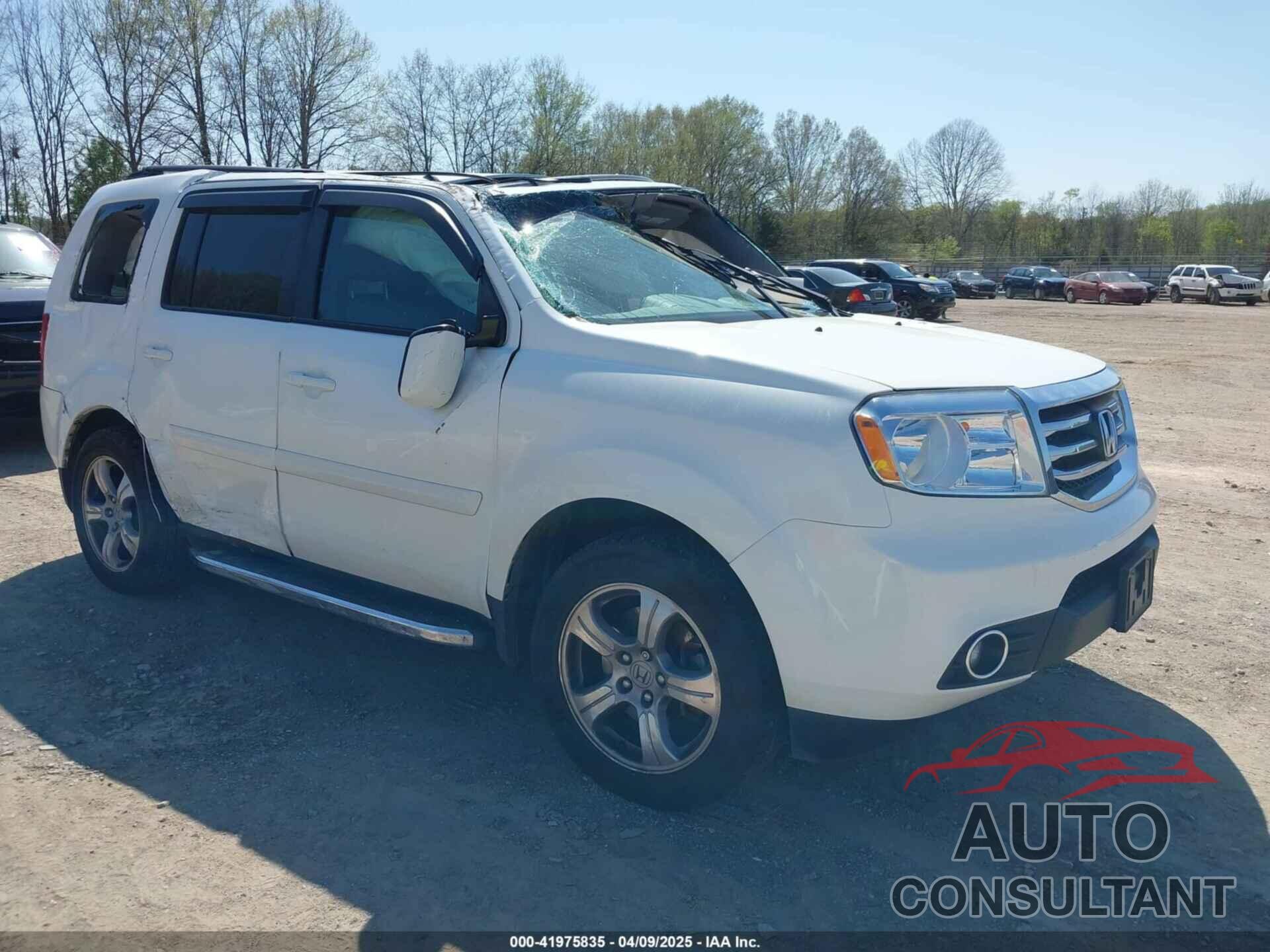 HONDA PILOT 2013 - 5FNYF4H64DB036881