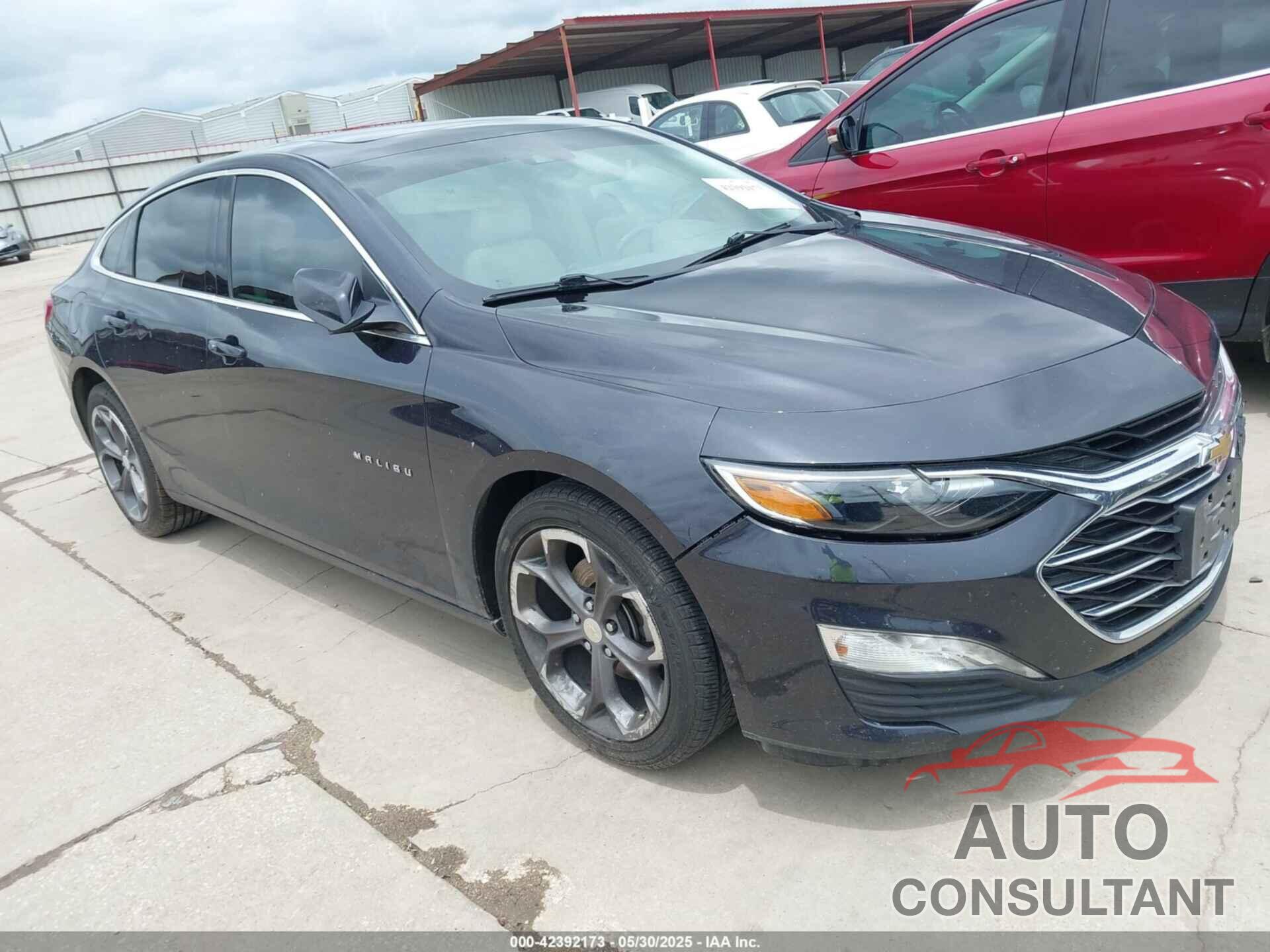 CHEVROLET MALIBU 2022 - 1G1ZD5ST9NF205278