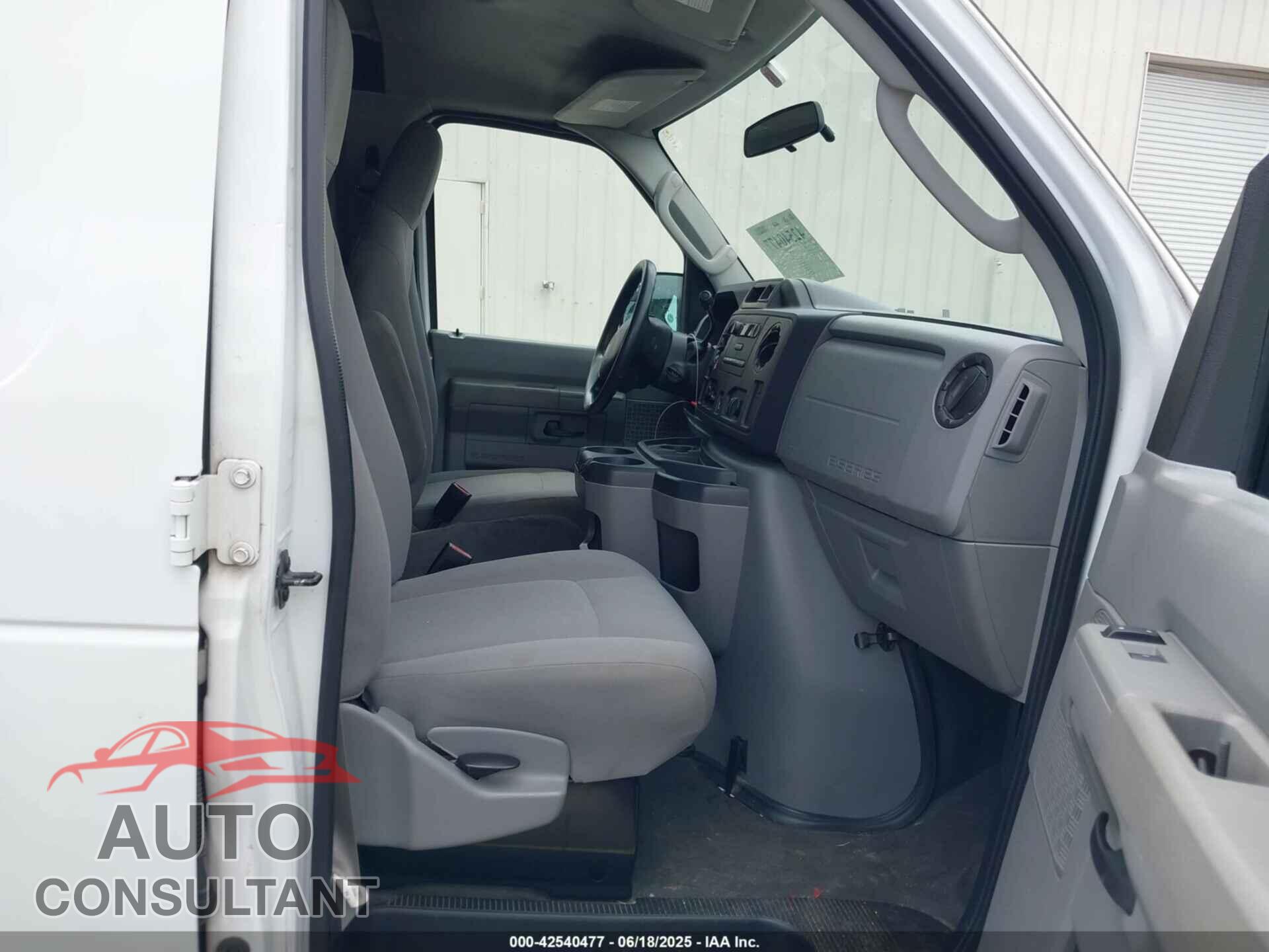 FORD E-150 2011 - 1FTNE1EW0BDA33523