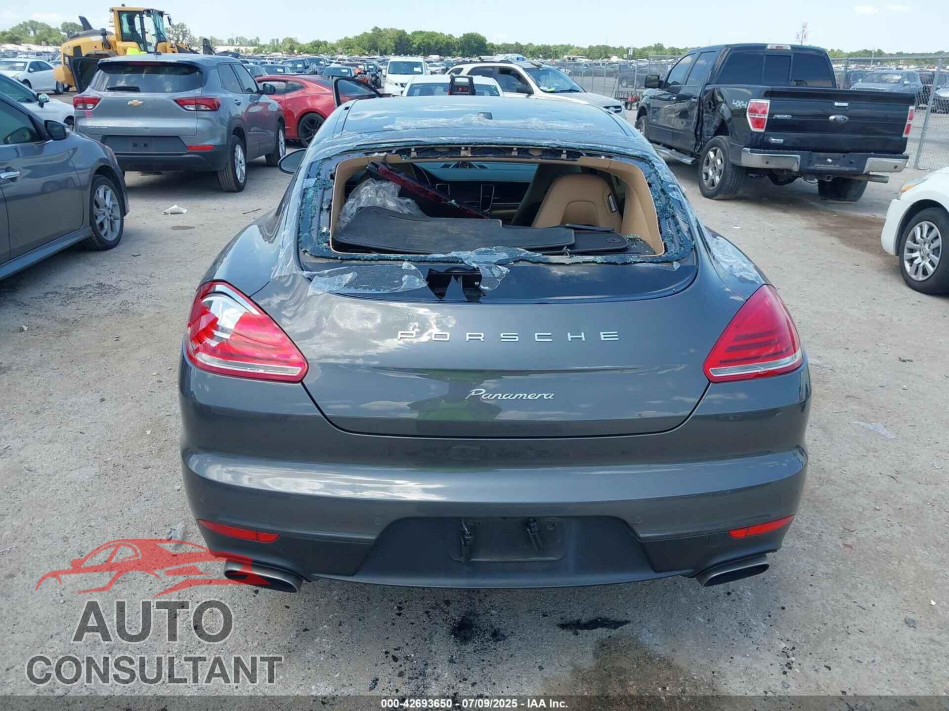 PORSCHE PANAMERA 2016 - WP0AA2A78GL004430