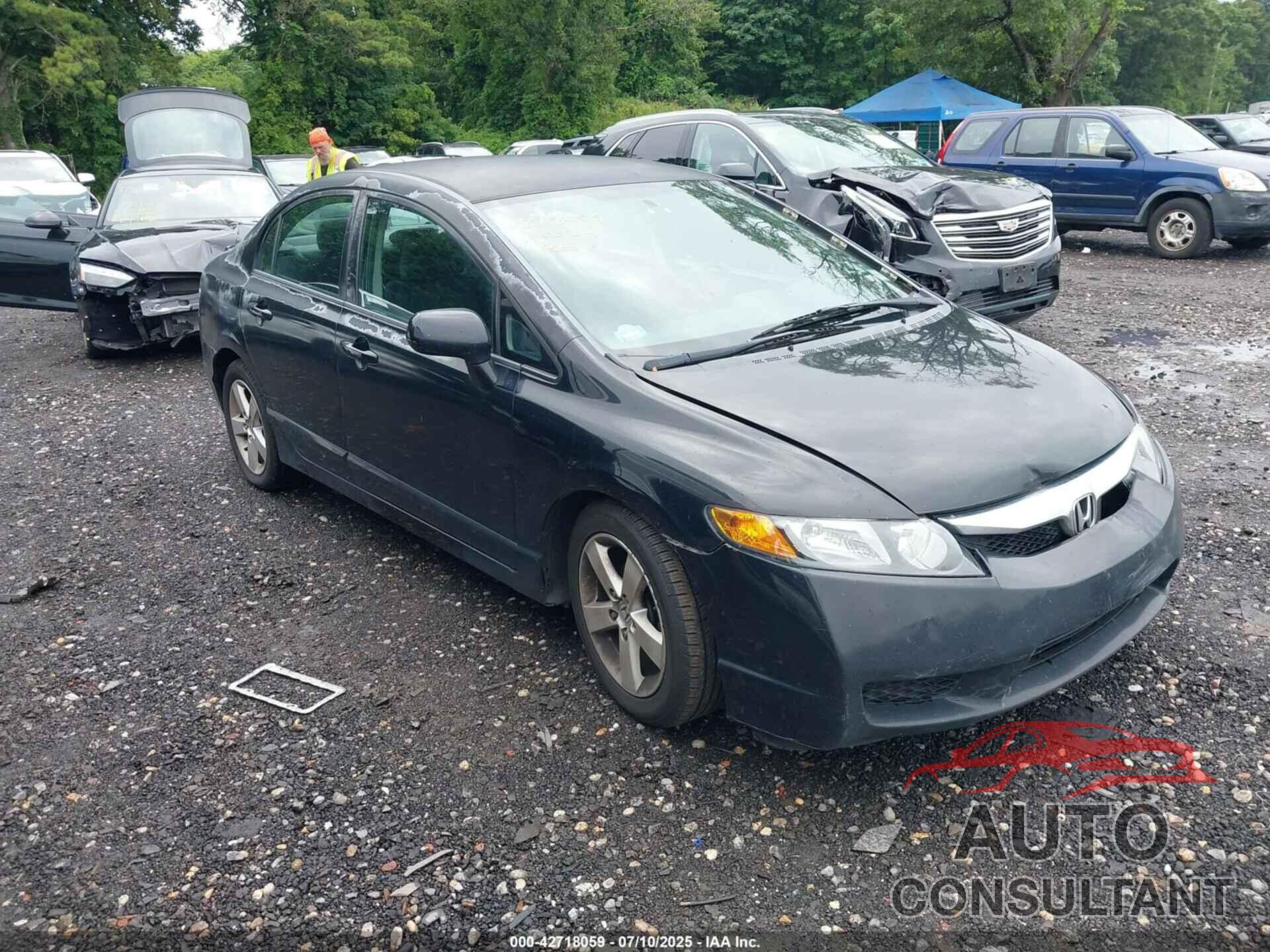 HONDA CIVIC 2011 - 2HGFA1F63BH550303
