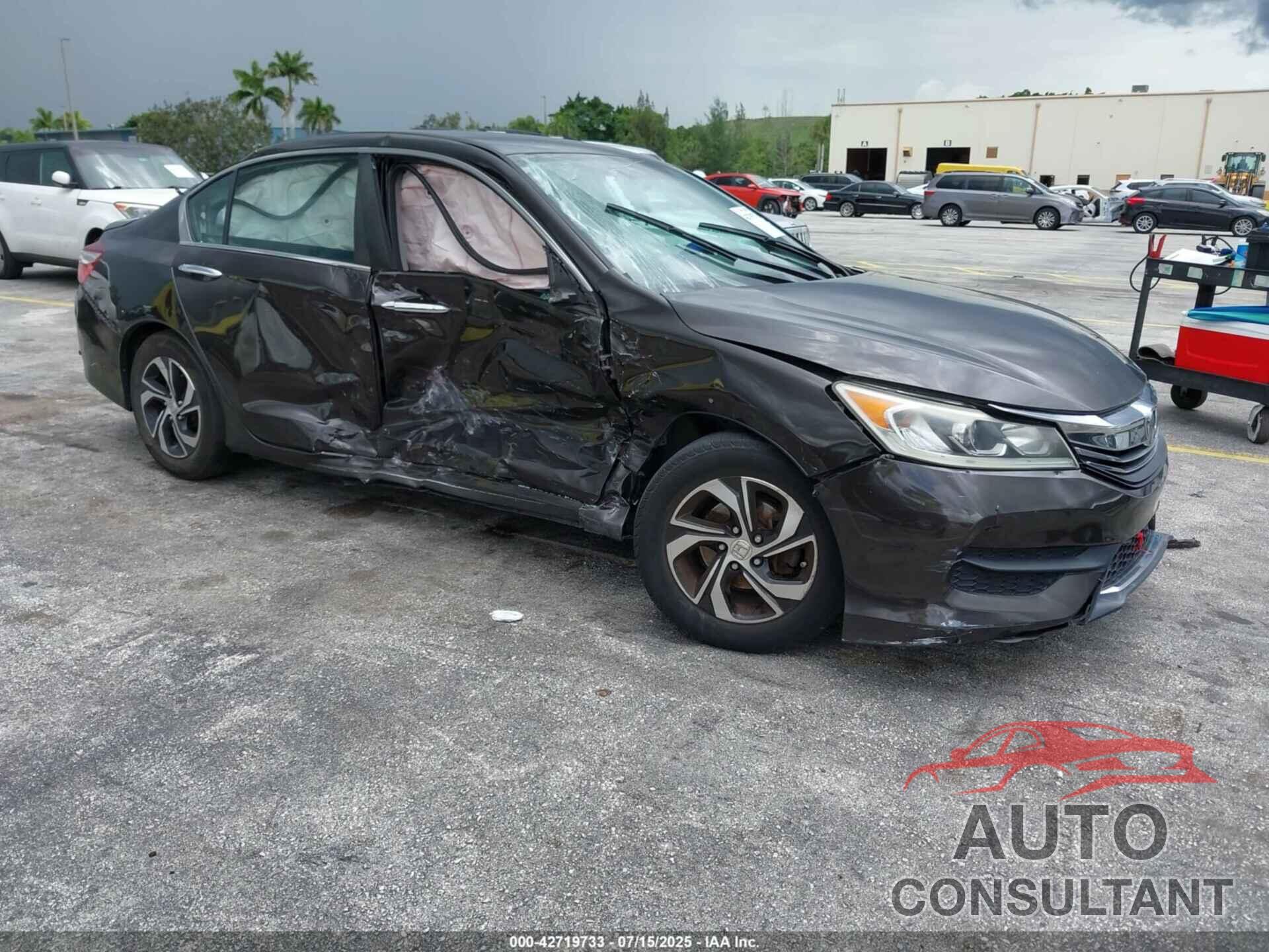 HONDA ACCORD 2017 - 1HGCR2F3XHA008646
