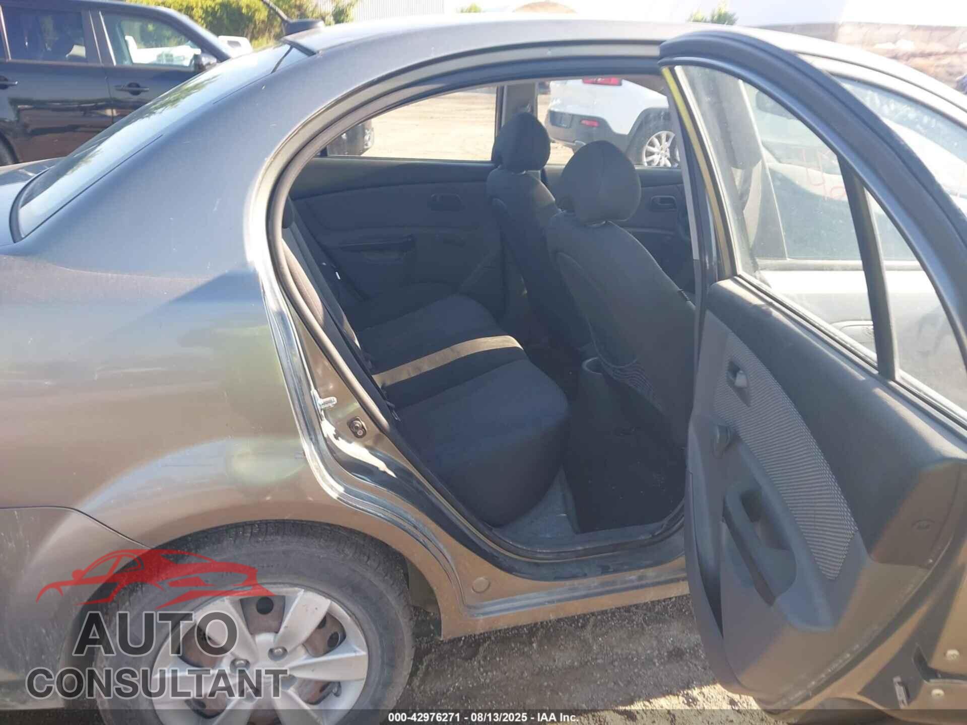 KIA RIO 2011 - KNADH4A33B6737801