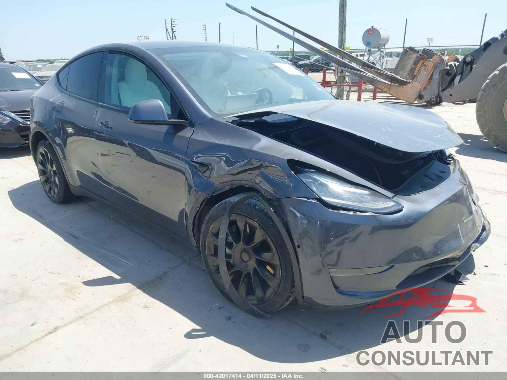TESLA MODEL Y 2020 - 5YJYGDEE3LF021795