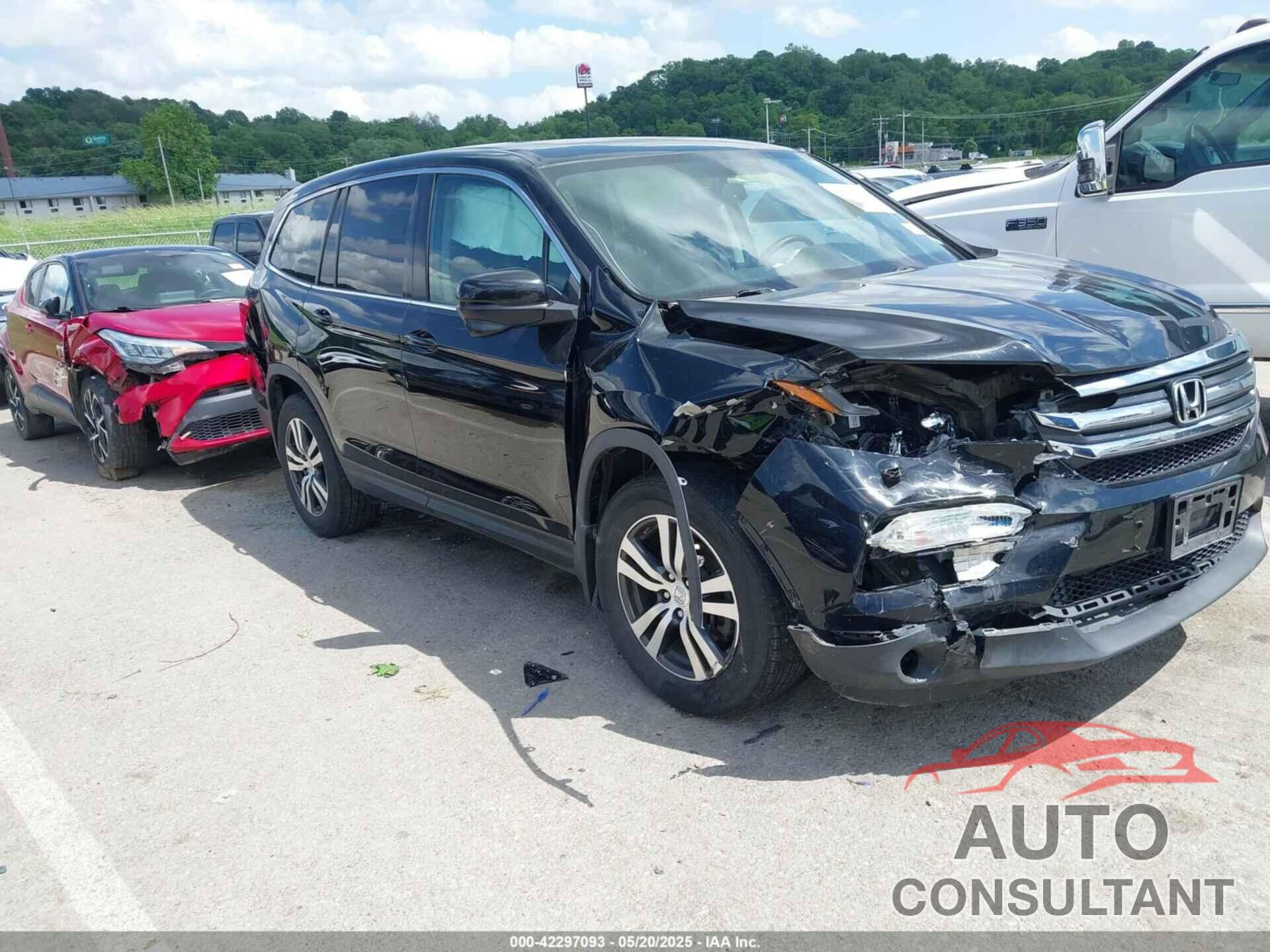 HONDA PILOT 2017 - 5FNYF6H53HB055897