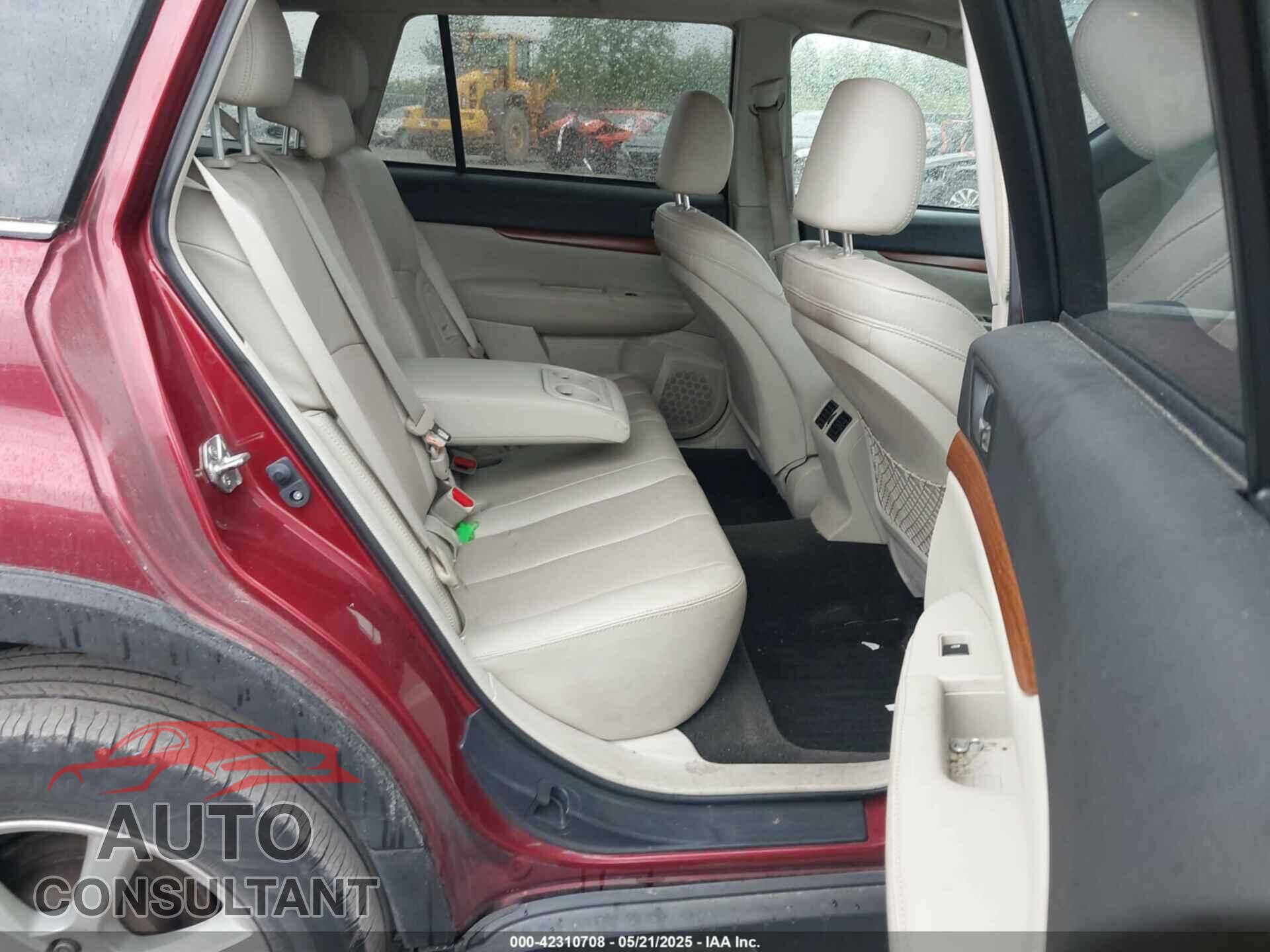 SUBARU OUTBACK 2014 - 4S4BRBLC4E3208321