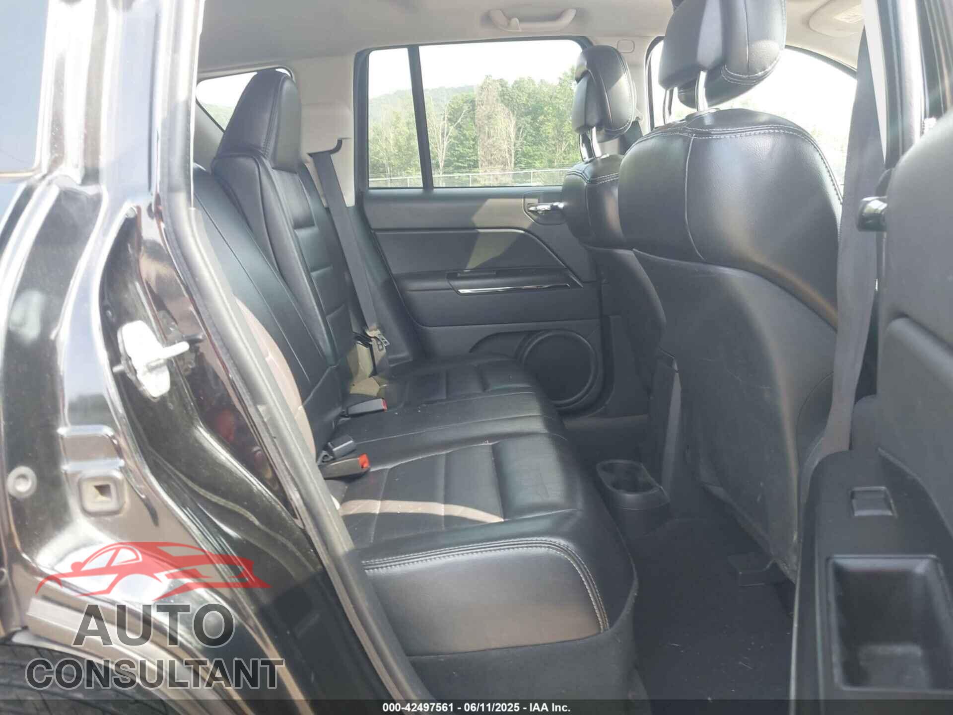 JEEP COMPASS 2011 - 1J4NF5FBXBD225672
