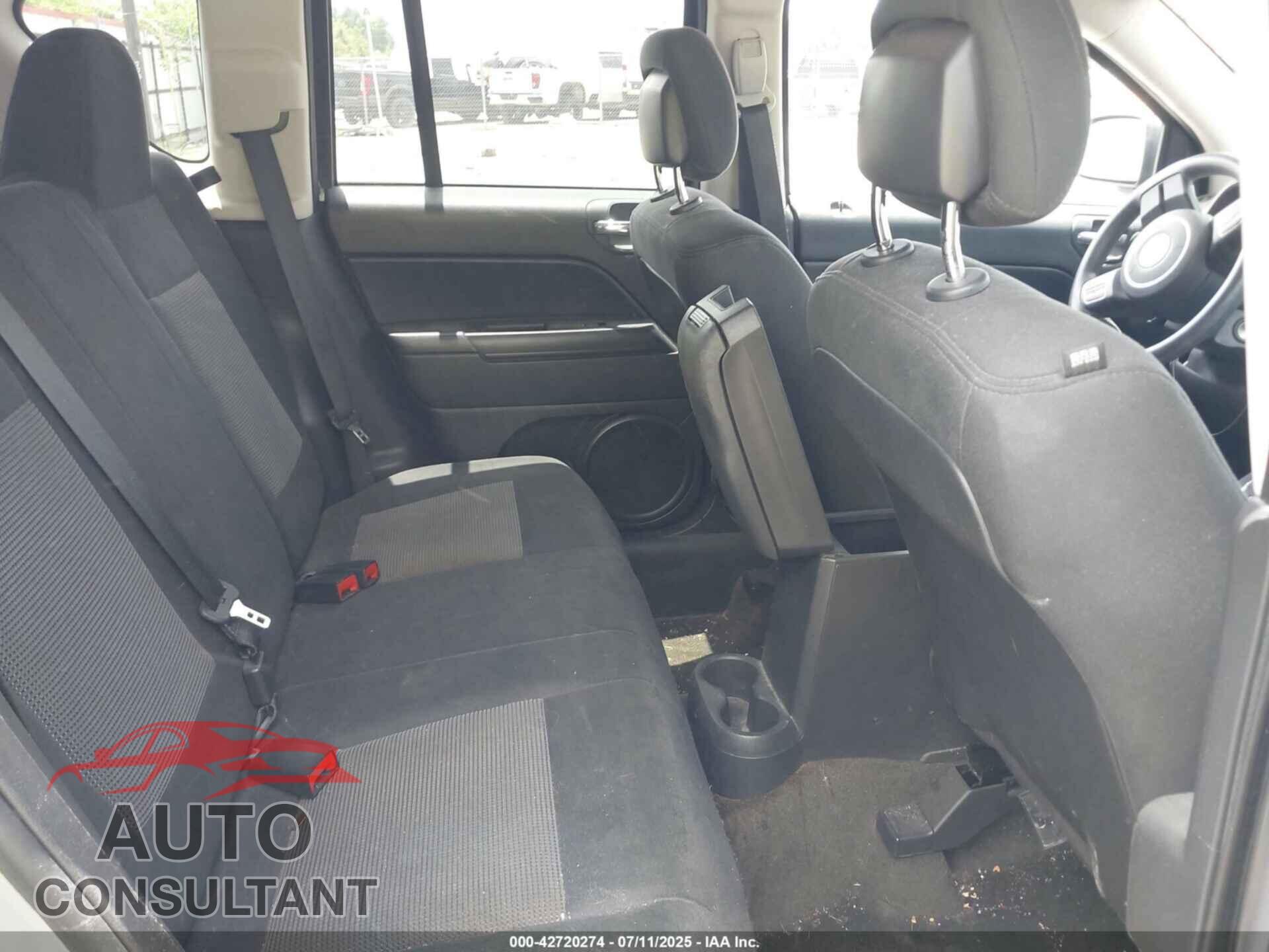 JEEP COMPASS 2014 - 1C4NJCBA0ED727861