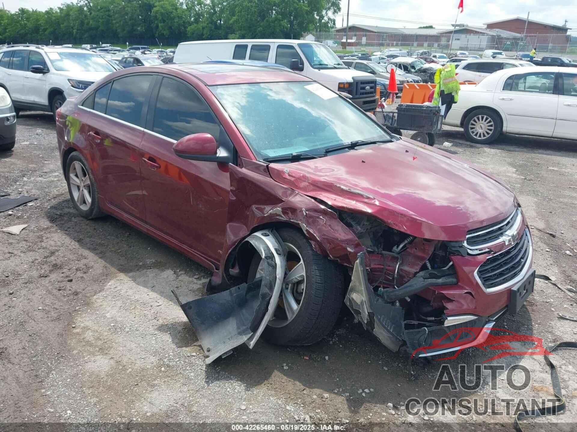 CHEVROLET CRUZE 2015 - 1G1PE5SB8F7245598