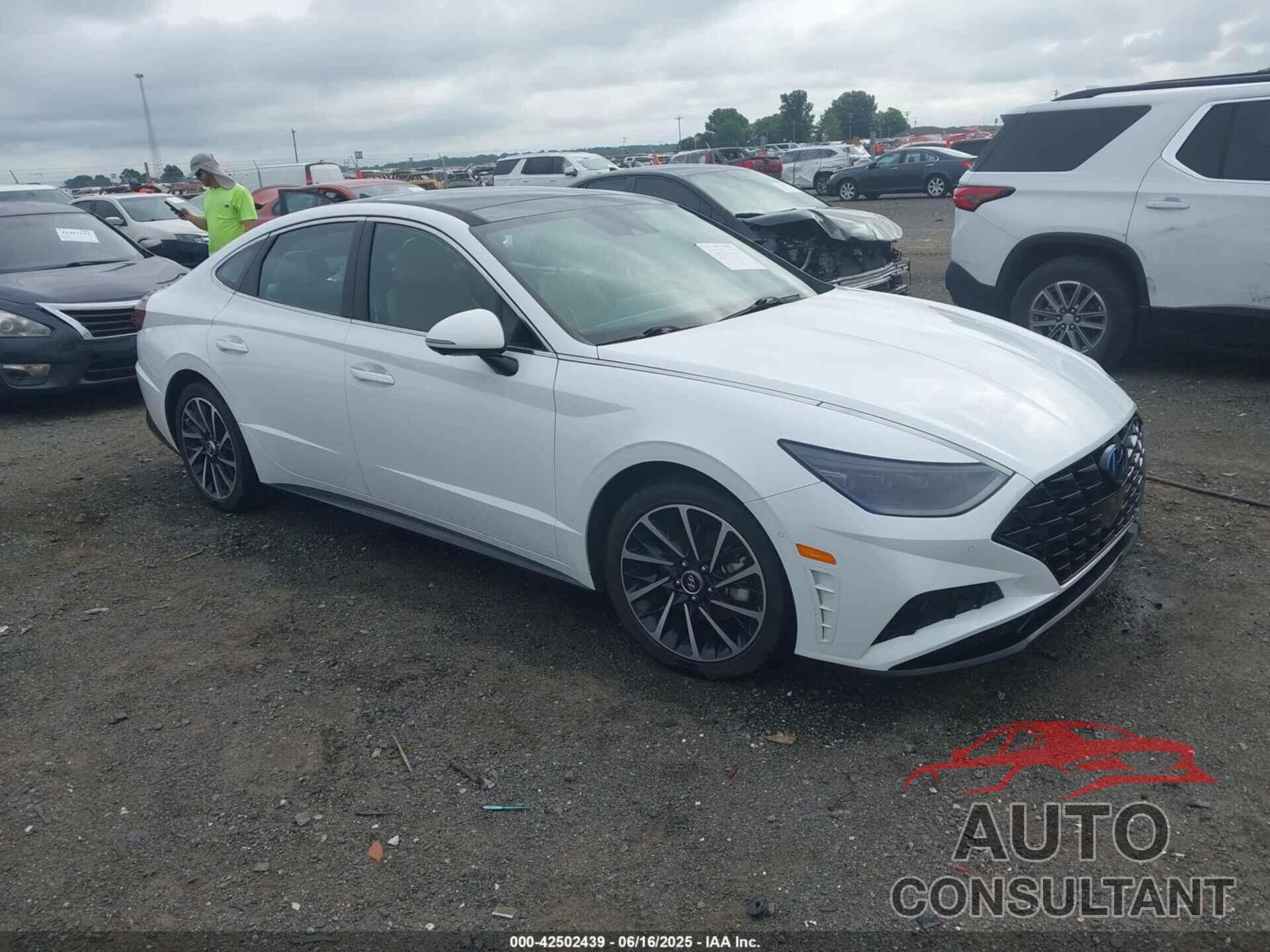 HYUNDAI SONATA 2021 - 5NPEH4J25MH074528