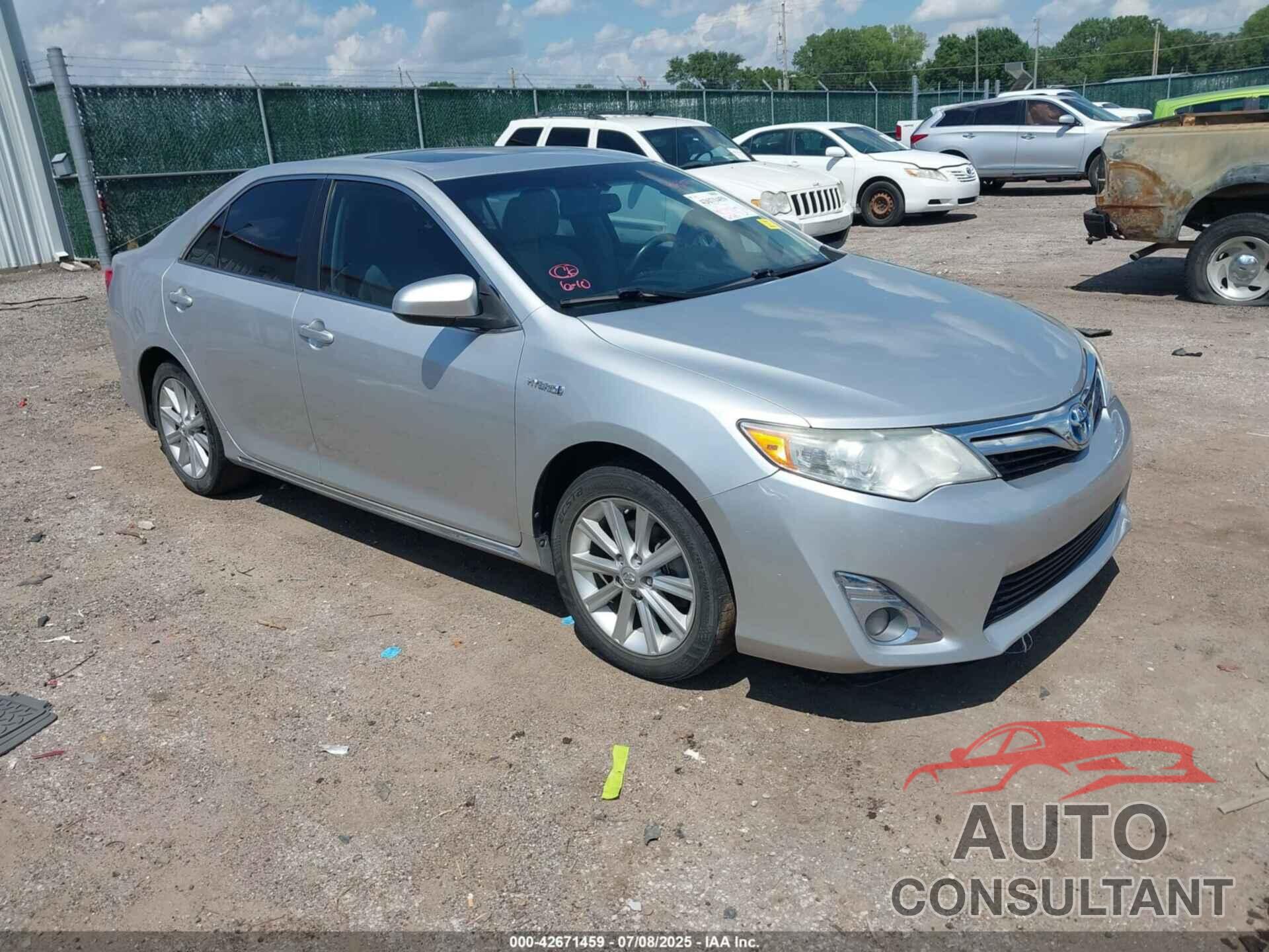TOYOTA CAMRY HYBRID 2014 - 4T1BD1FK8EU132401