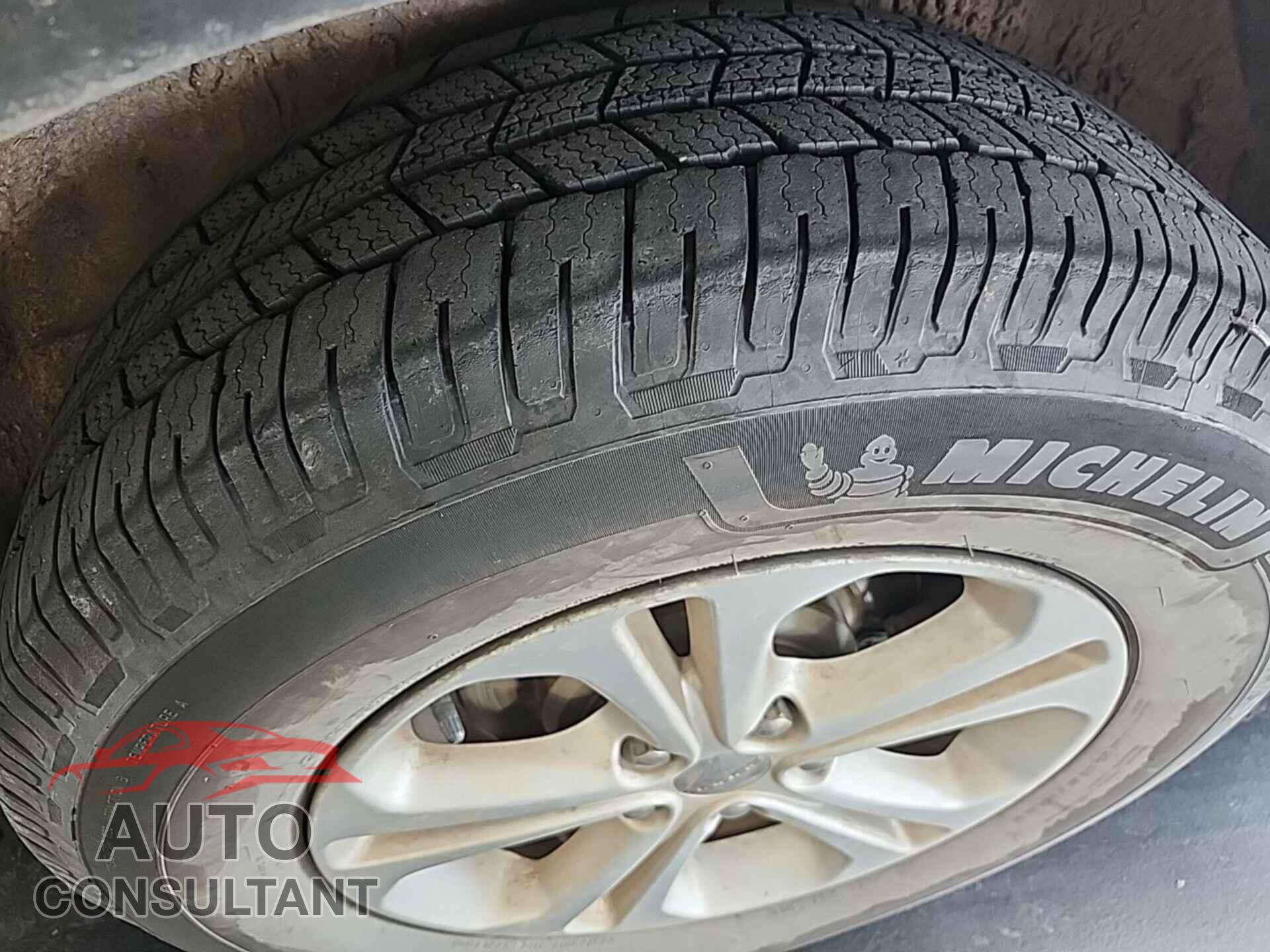 DODGE DURANGO 2013 - 1C4RDJAG8DC671689