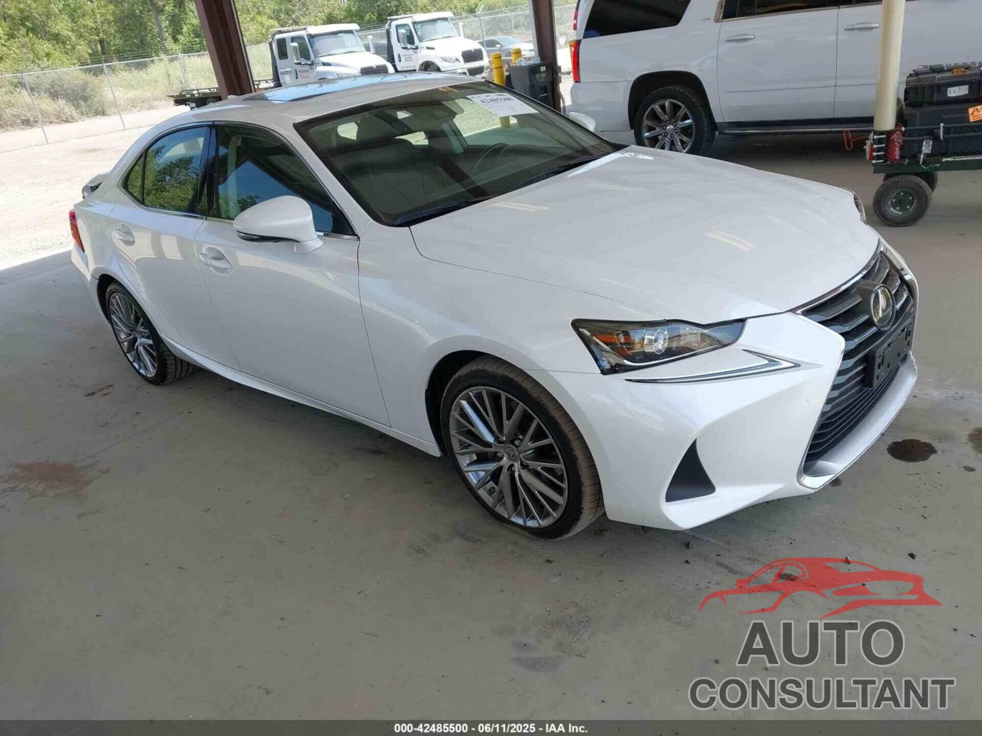 LEXUS IS 200T 2017 - JTHBA1D20H5051700