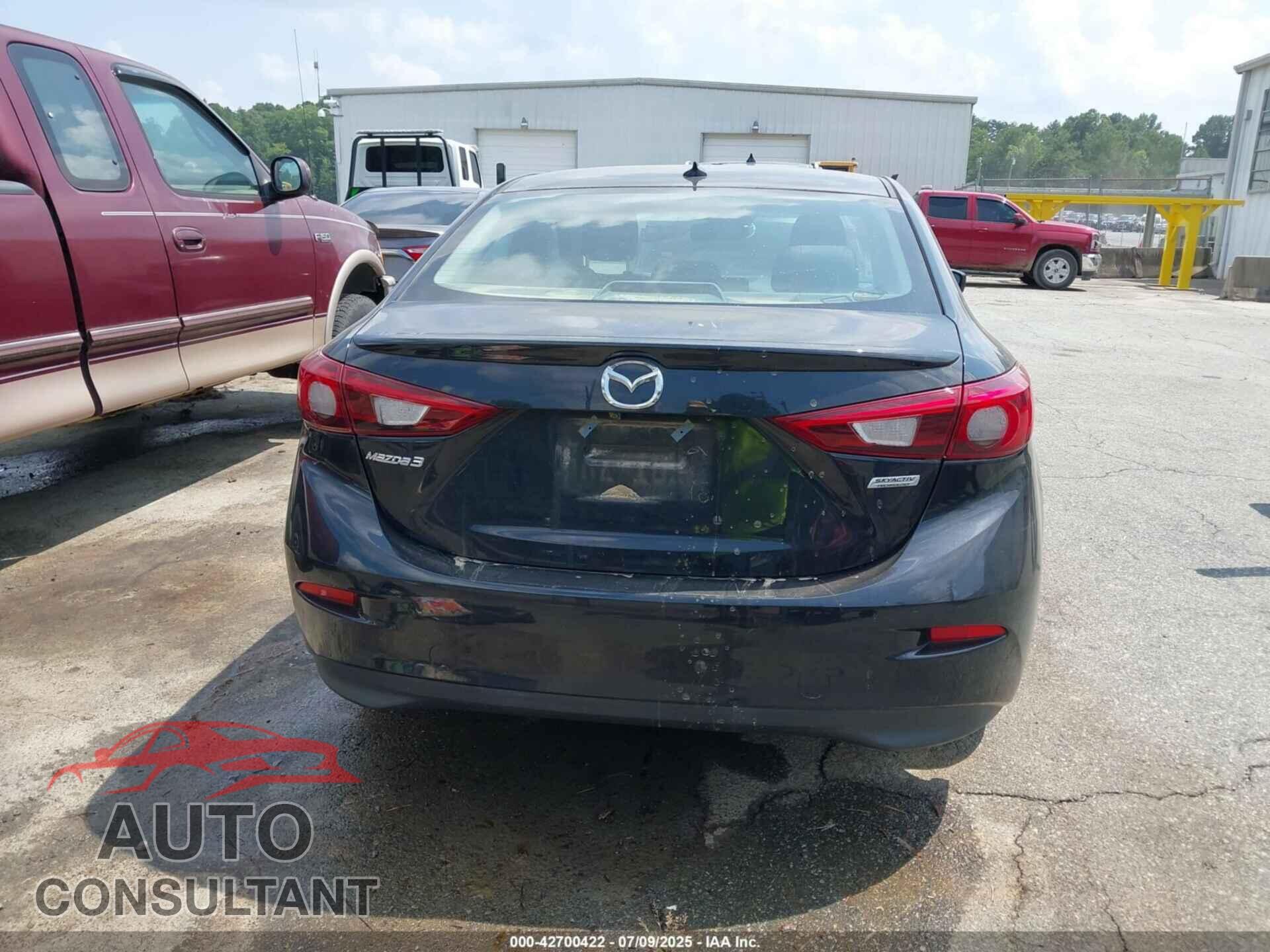 MAZDA MAZDA3 2017 - 3MZBN1W36HM132574