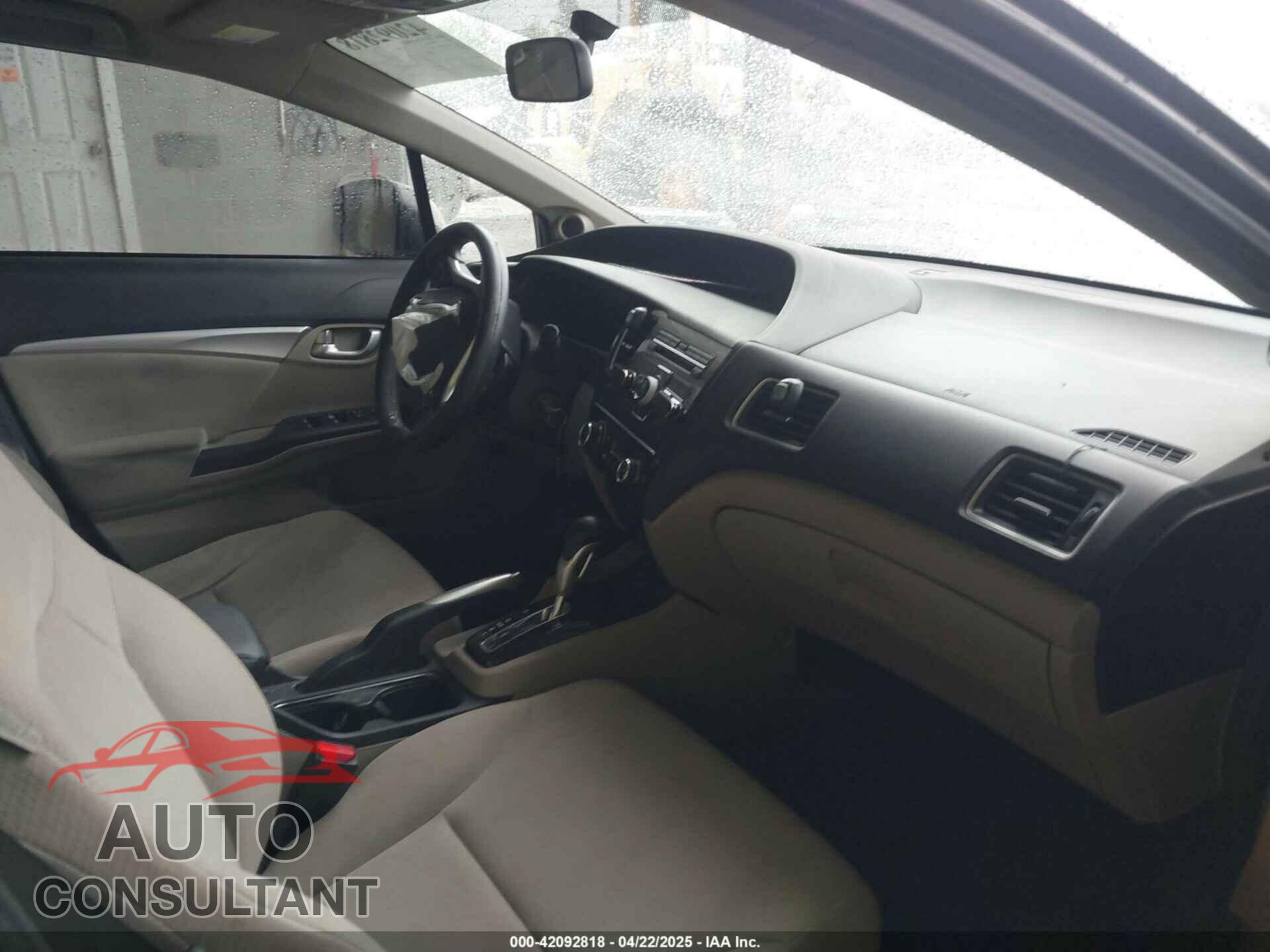 HONDA CIVIC 2013 - 19XFB2F89DE032181
