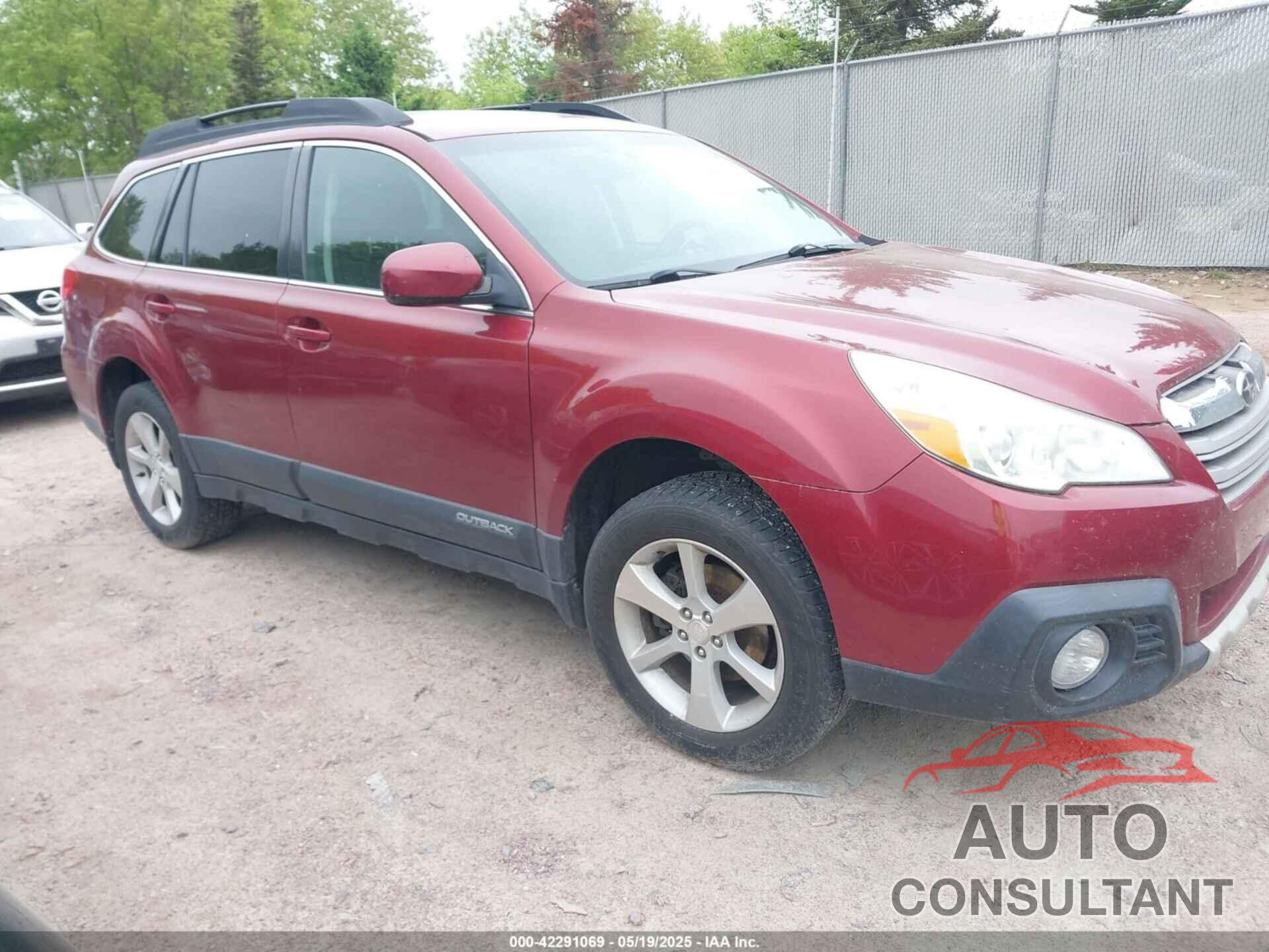 SUBARU OUTBACK 2013 - 4S4BRCPC8D3257021