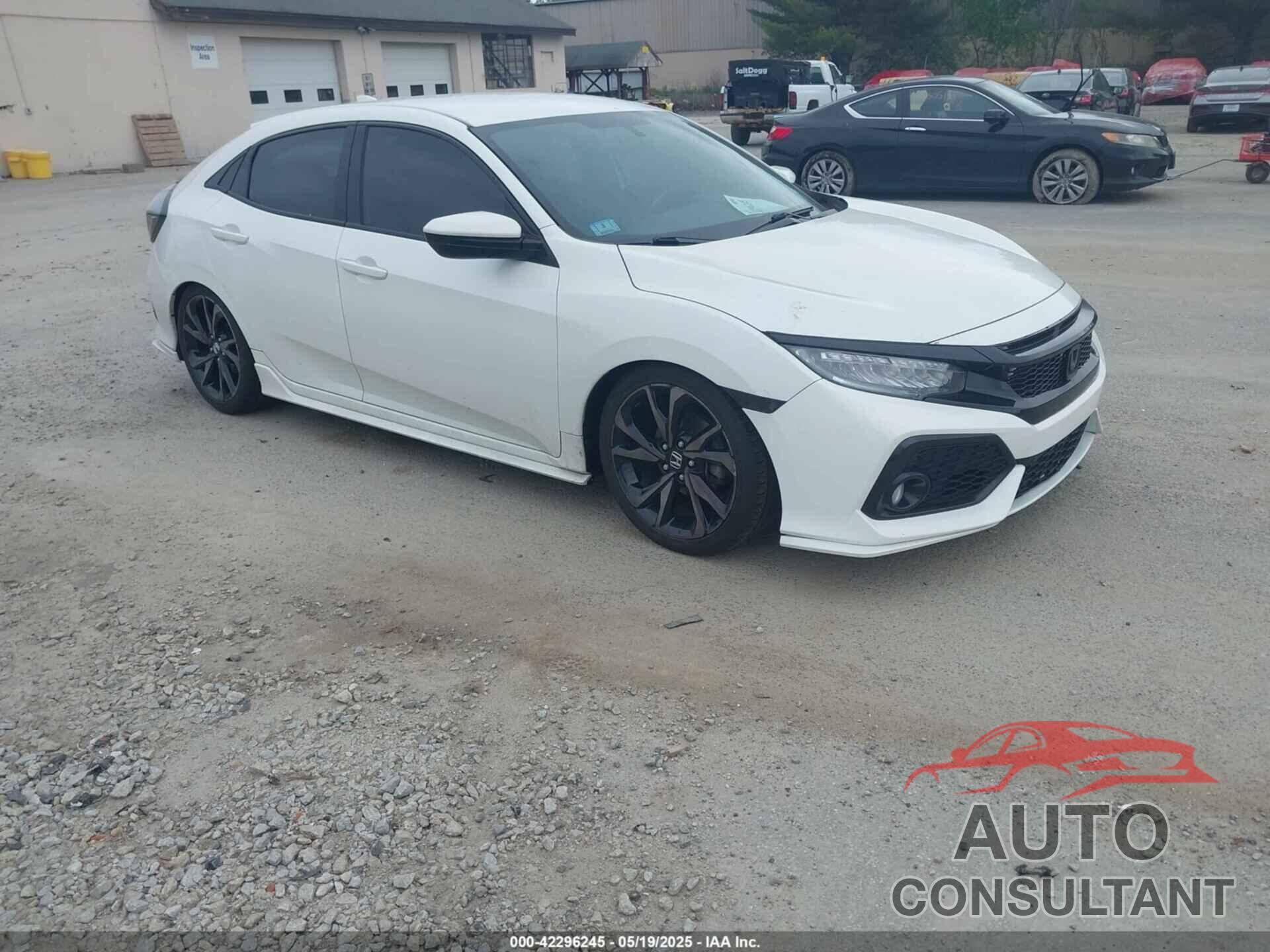 HONDA CIVIC 2018 - SHHFK7G47JU235857