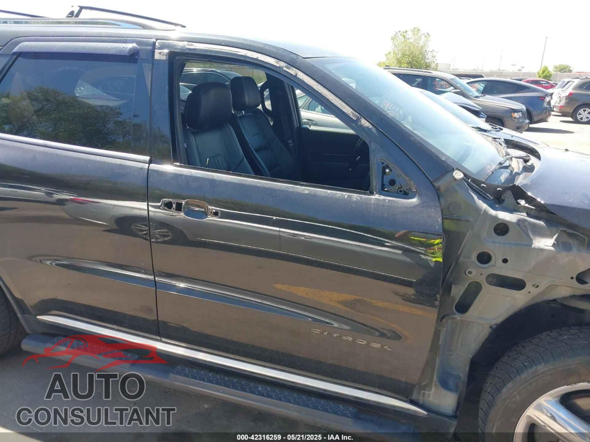 DODGE DURANGO 2013 - 1C4SDJET5DC602192