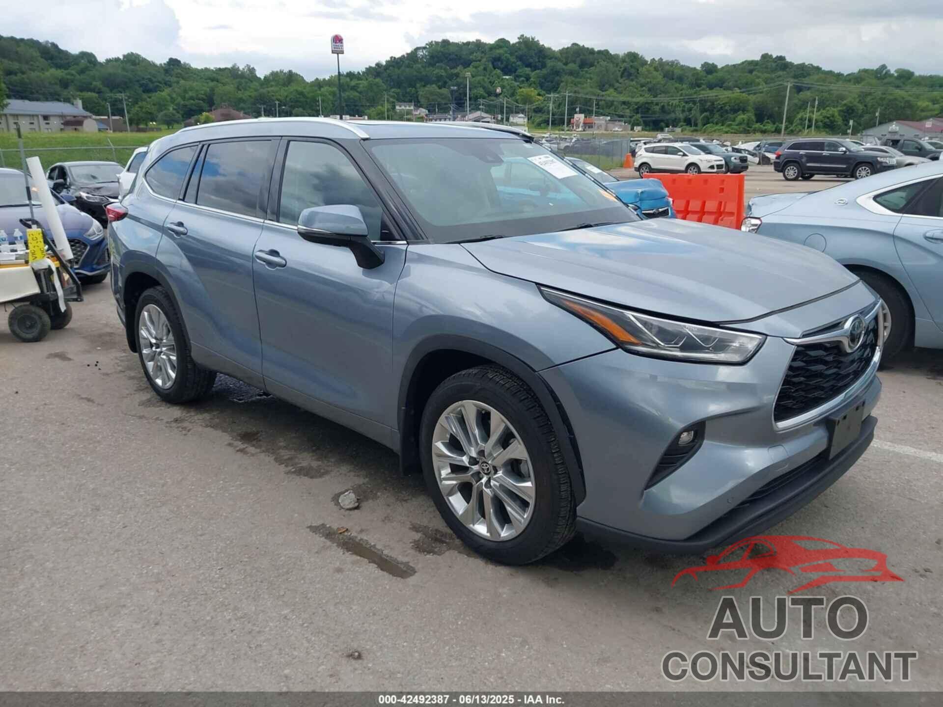 TOYOTA HIGHLANDER 2020 - 5TDDZRBH8LS022294