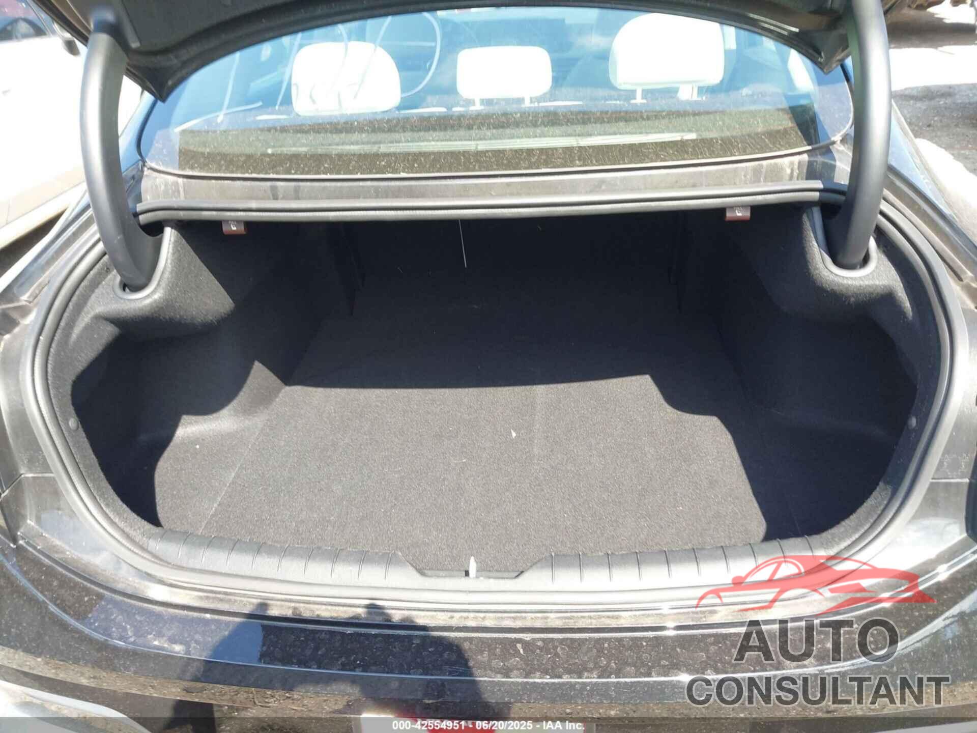 HYUNDAI SONATA HYBRID 2024 - KMHL34JJ1RA099255