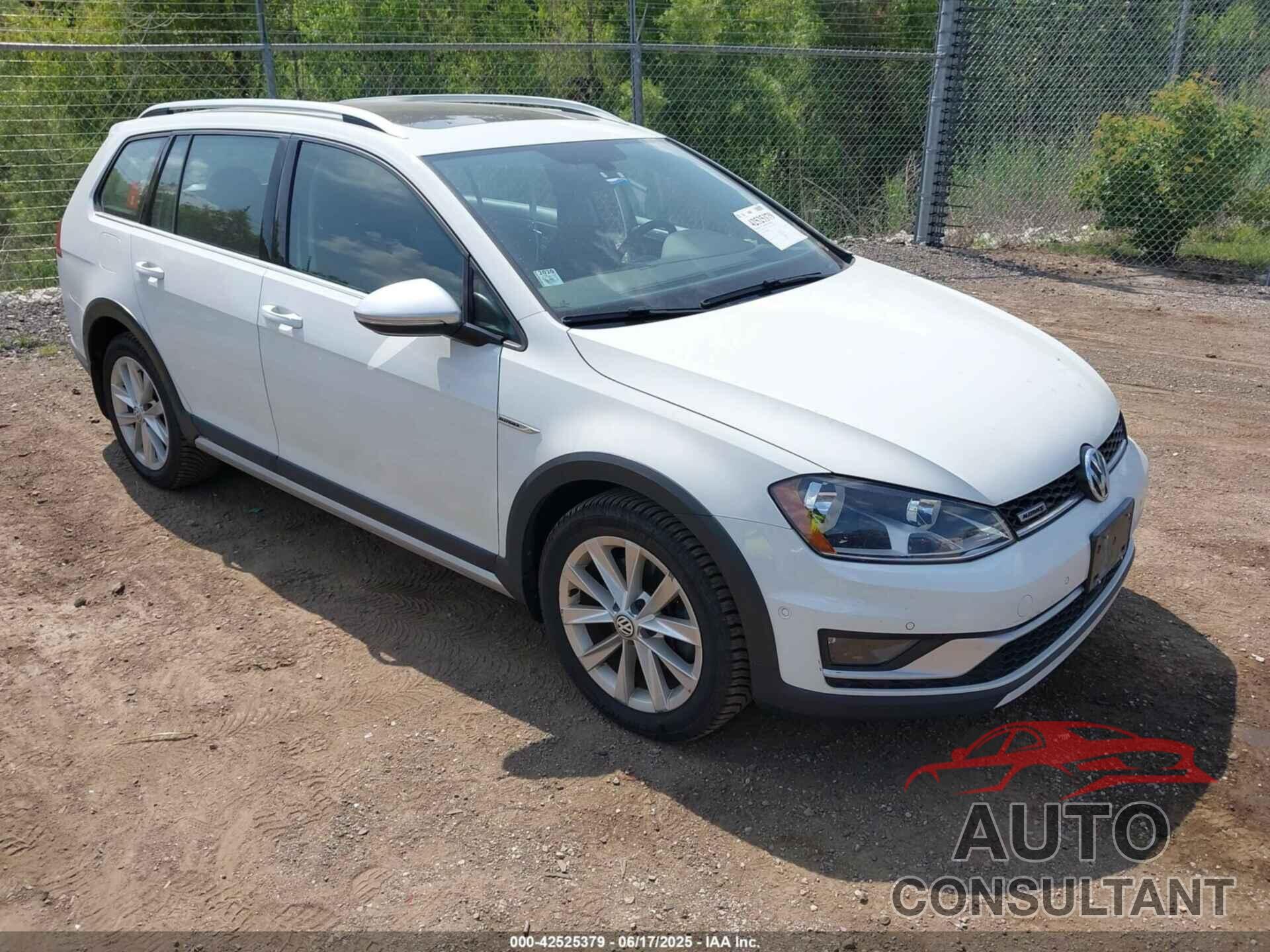 VOLKSWAGEN GOLF ALLTRACK 2017 - 3VWH17AU3HM524260
