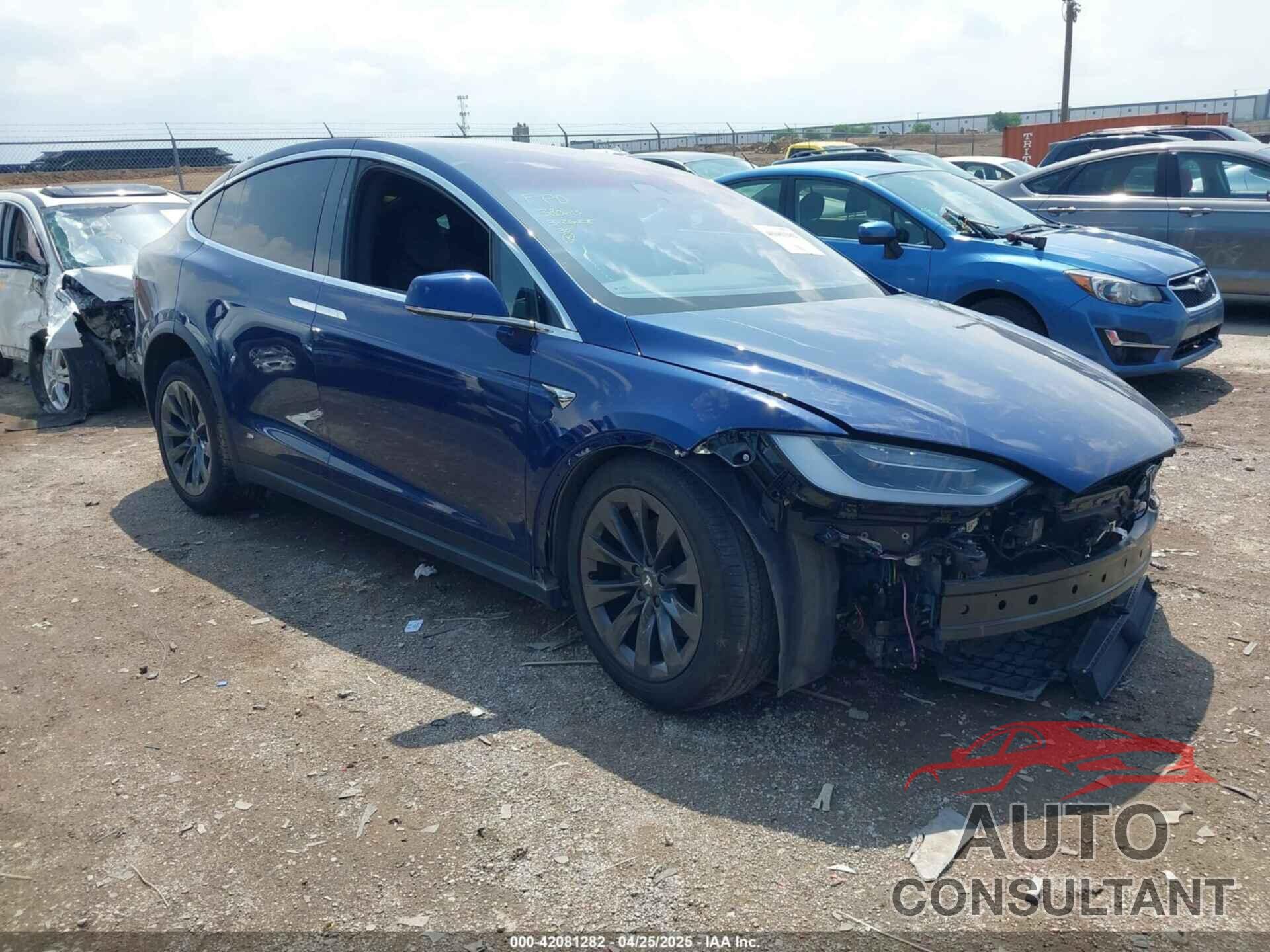 TESLA MODEL X 2018 - 5YJXCAE21JF132628