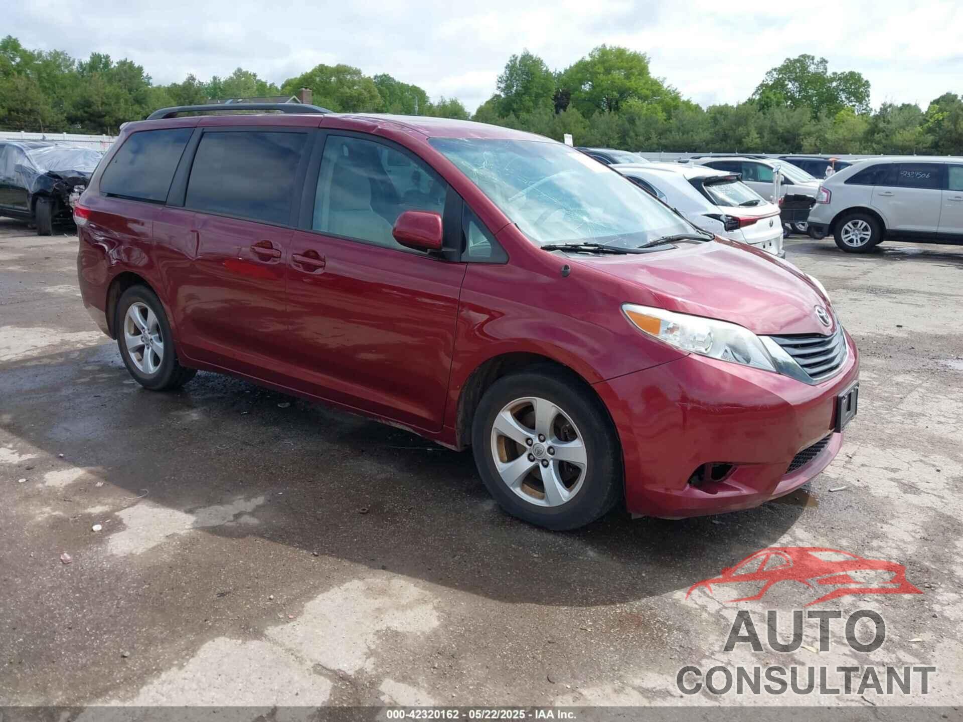TOYOTA SIENNA 2014 - 5TDKK3DC4ES498443