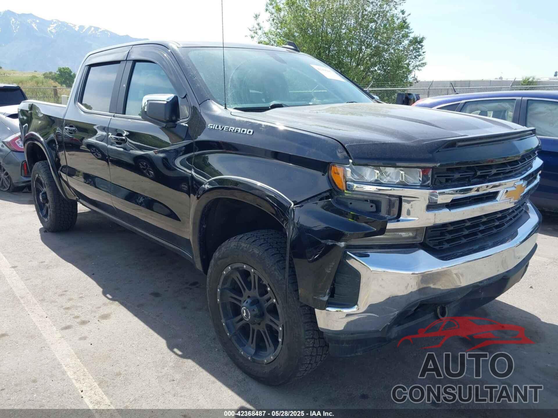 CHEVROLET SILVERADO 1500 2020 - 1GCUYDED1LZ102064