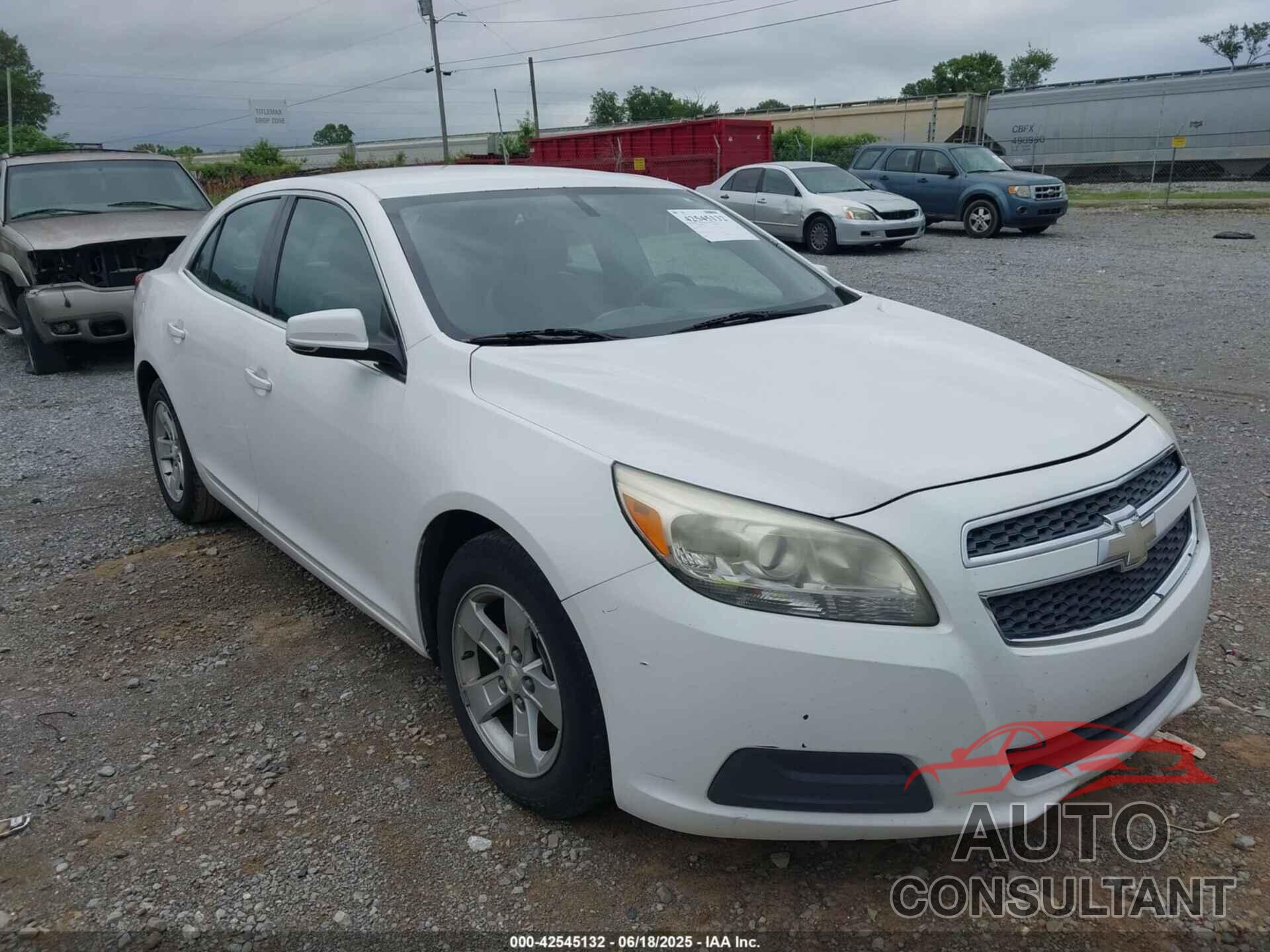 CHEVROLET MALIBU 2013 - 1G11C5SA9DF220635