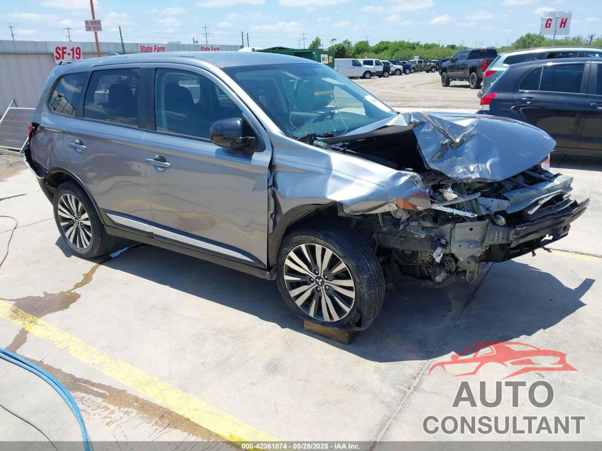 MITSUBISHI OUTLANDER 2020 - JA4AD2A30LZ004329