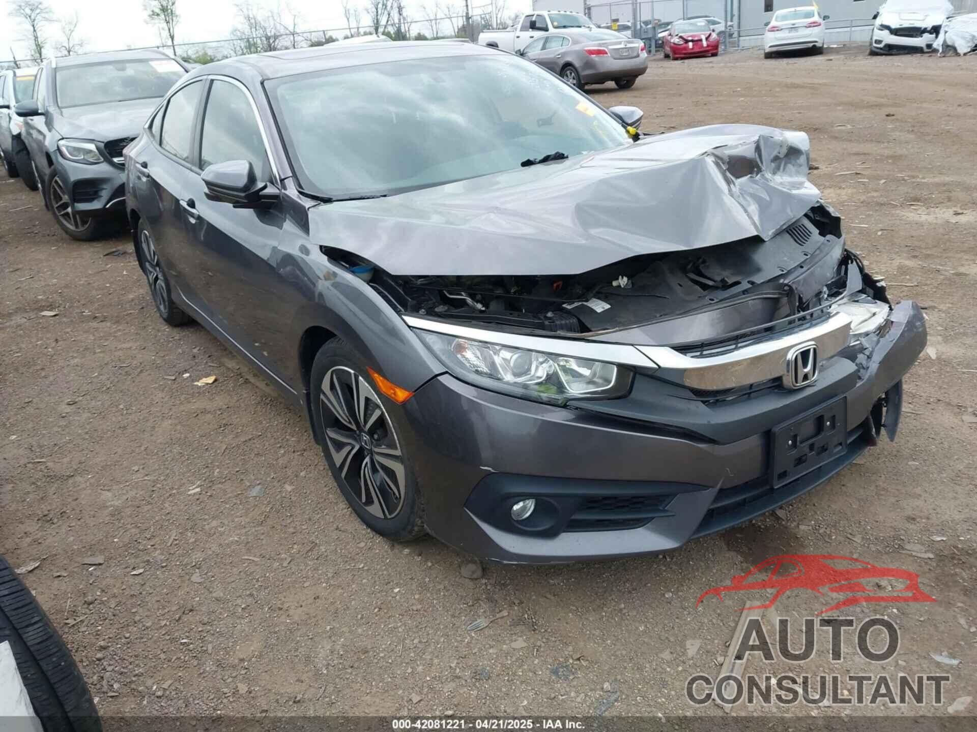 HONDA CIVIC 2018 - JHMFC1F30JX025724