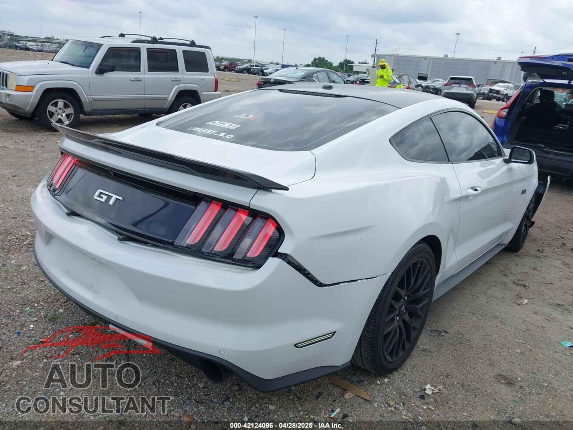 FORD MUSTANG 2017 - 1FA6P8CF7H5256581