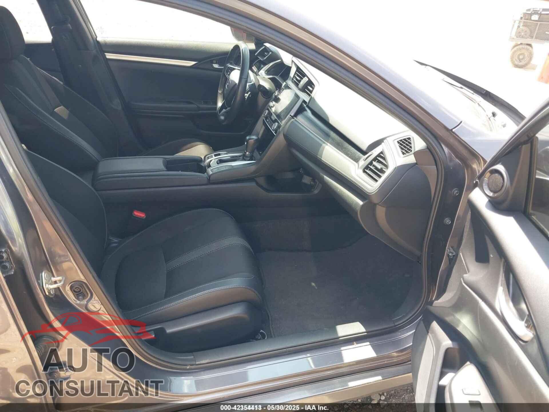 HONDA CIVIC 2019 - 2HGFC2F87KH581152