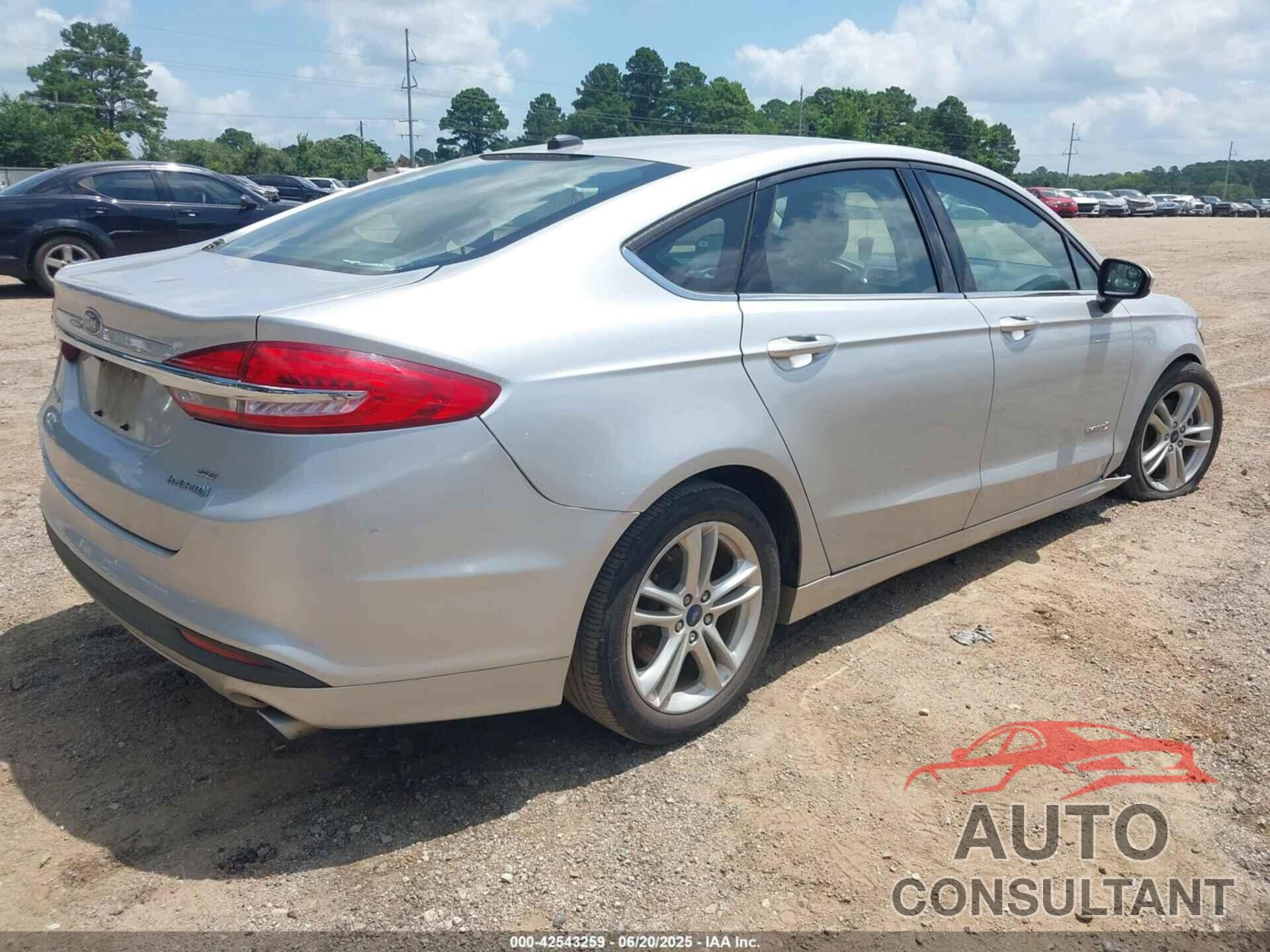 FORD FUSION HYBRID 2018 - 3FA6P0LU2JR172557